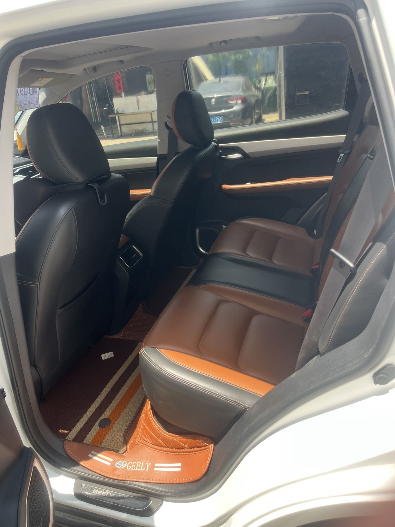GEELY Vision X6 2020 car image #10
