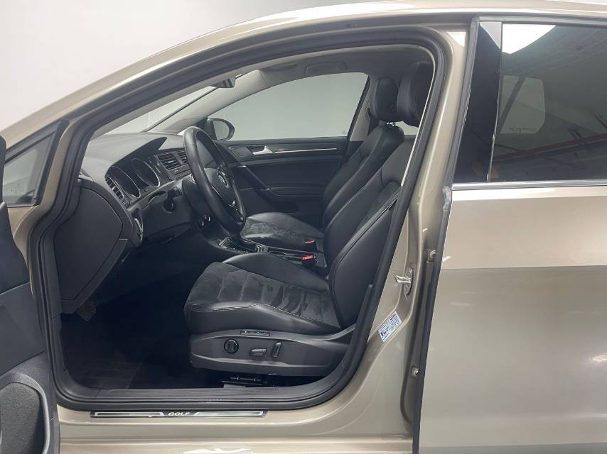 Volkswagen Golf 2019 #9 Volkswagen Golf 2019 car image #9