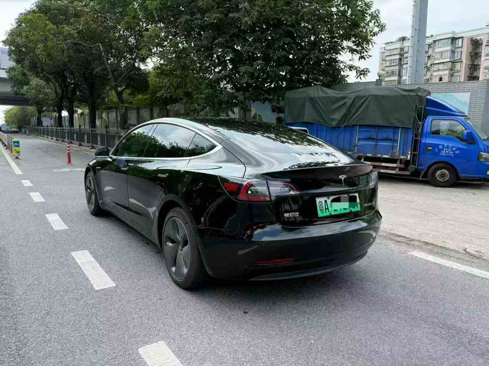 Tesla Model 3 2020 car image #6