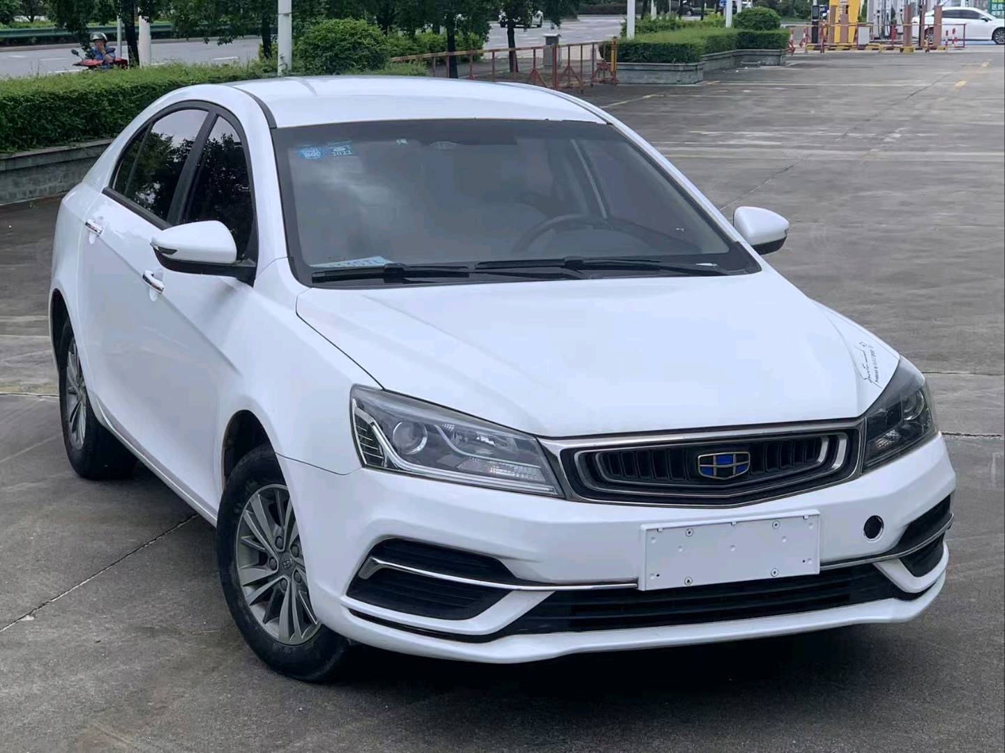 GEELY Emgrand 2018 #5 GEELY Emgrand 2018 car image #5