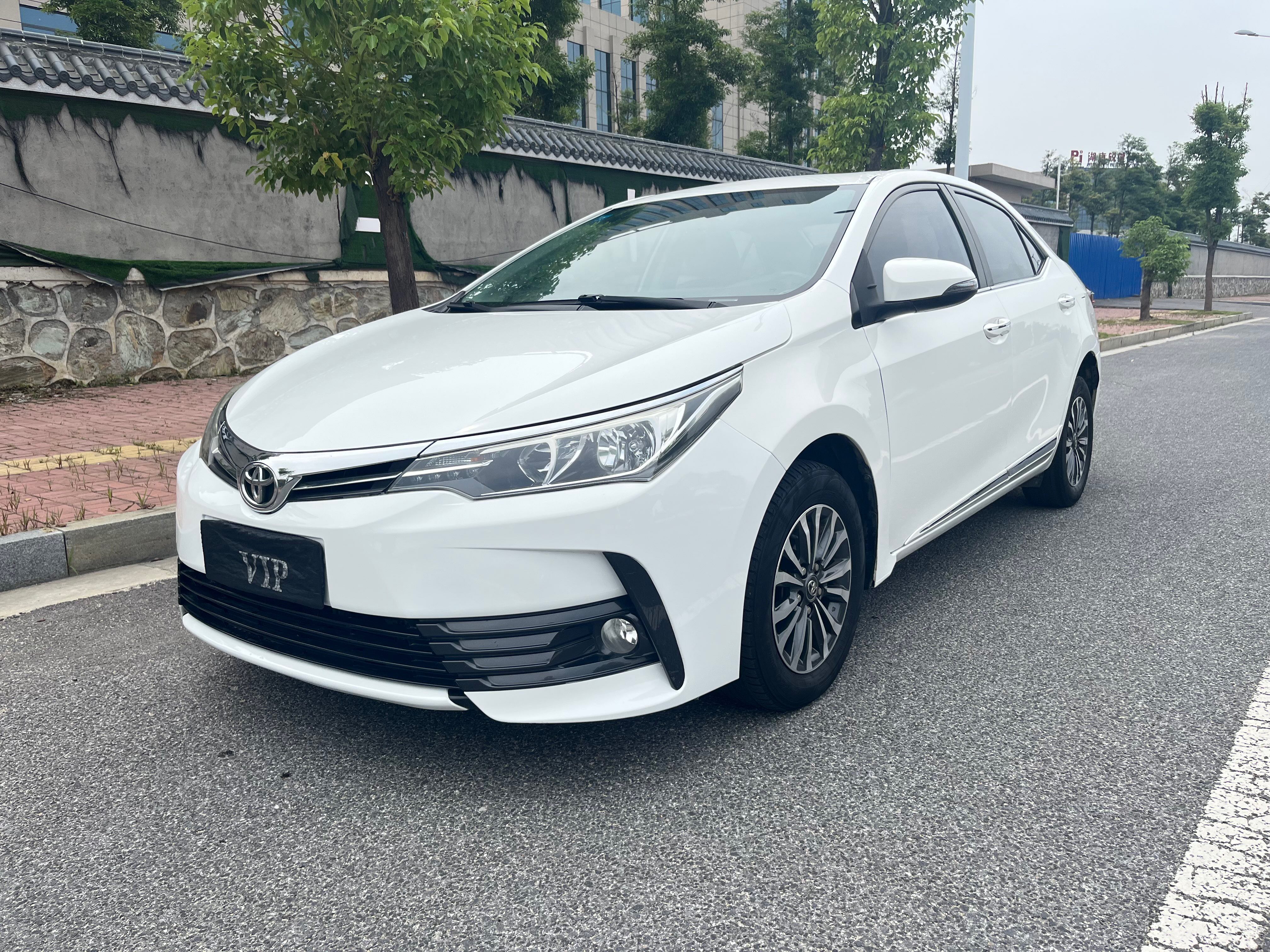 Toyota Corolla 2019 car image #2