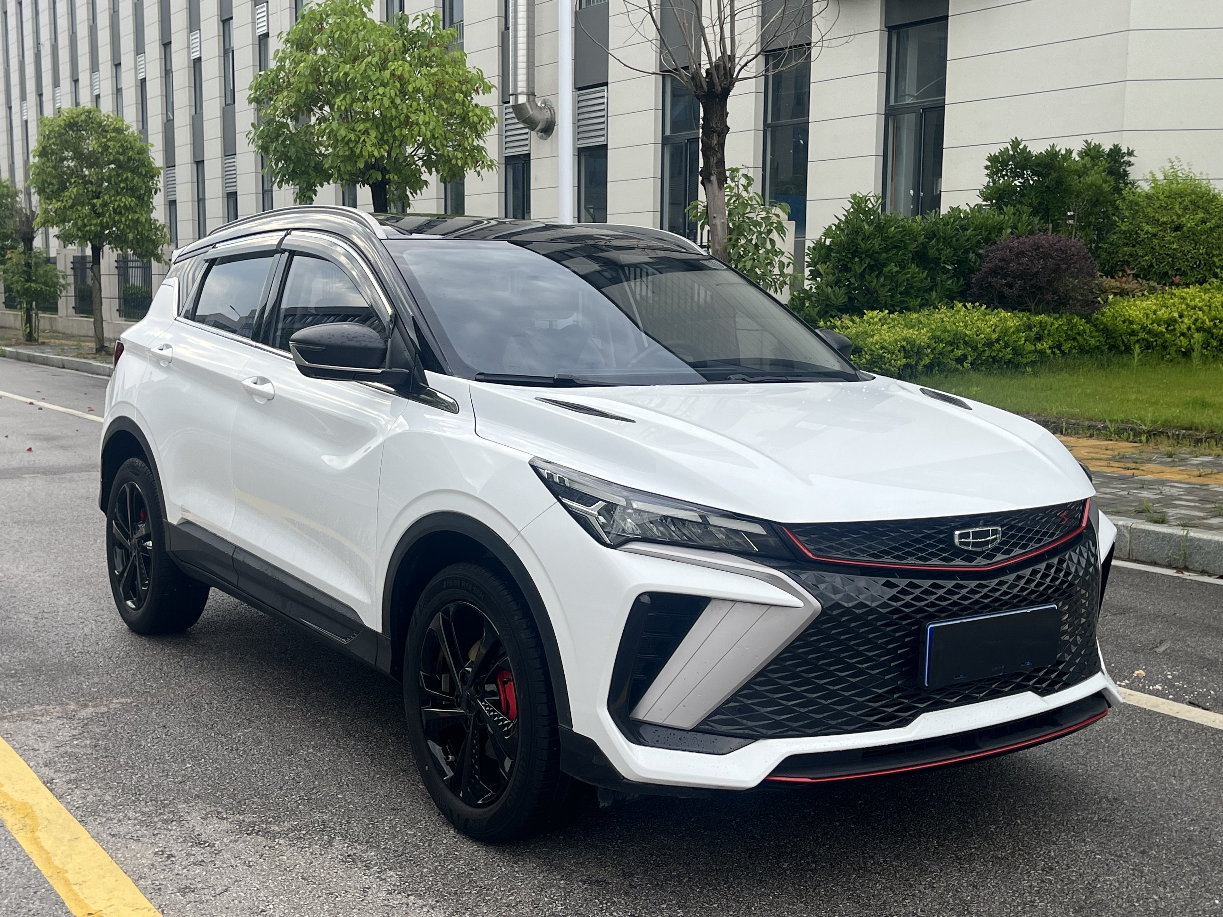 GEELY Coolray 2023 car image #4