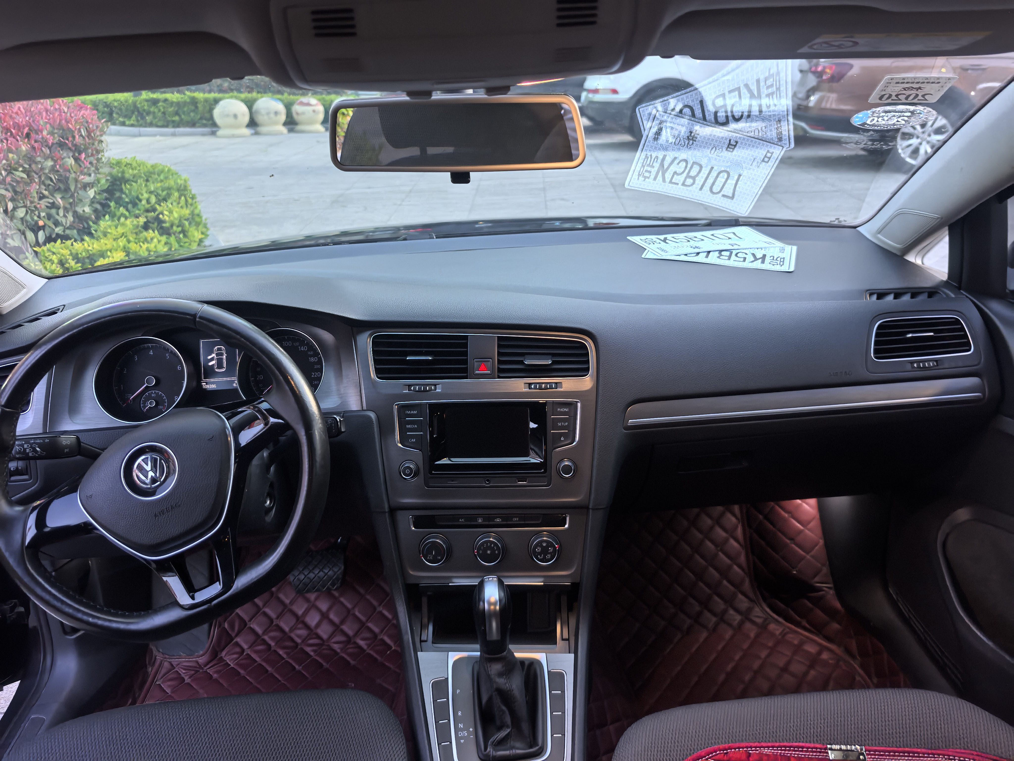 Volkswagen Golf 2016 car image #11
