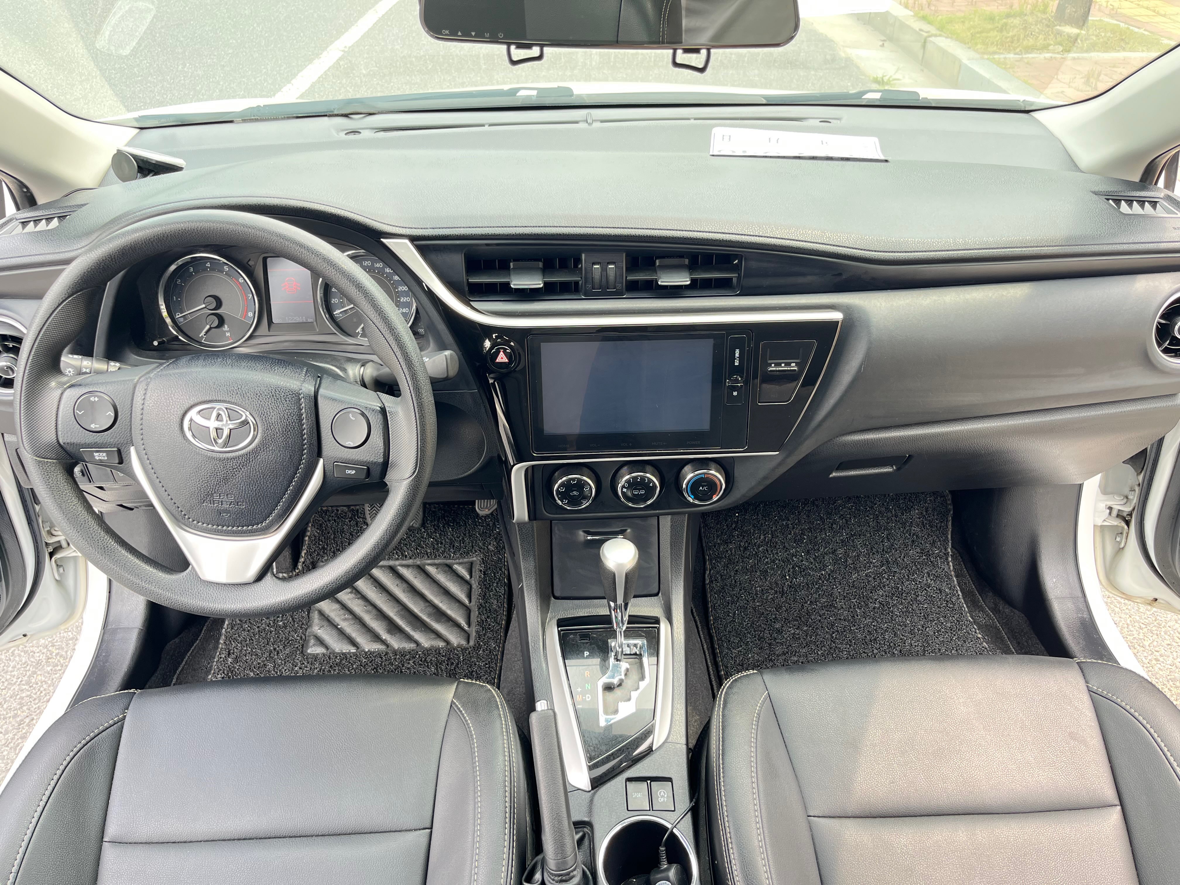 Toyota Corolla 2019 car image #11