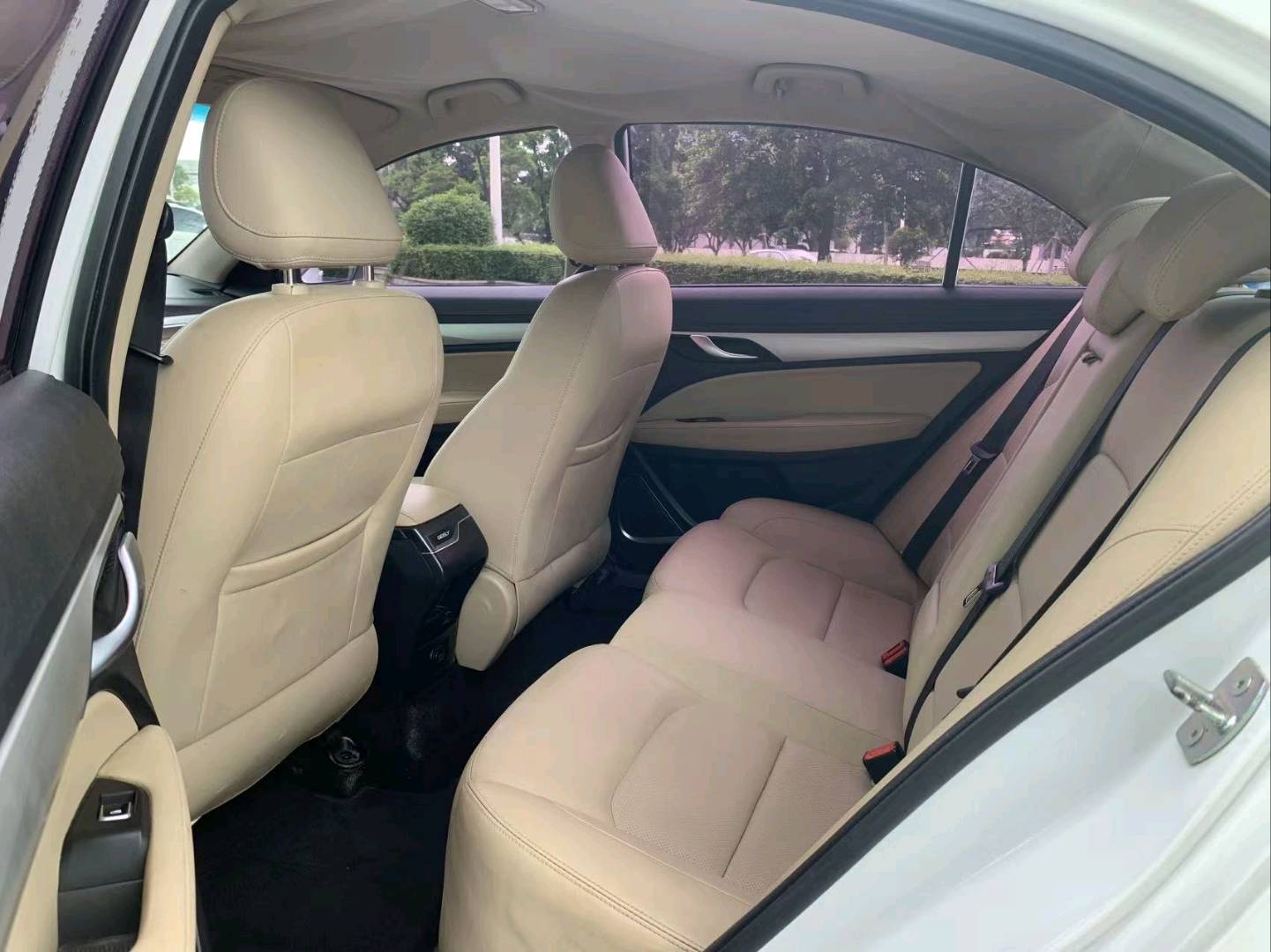 GEELY Emgrand 2018 #7 GEELY Emgrand 2018 car image #7