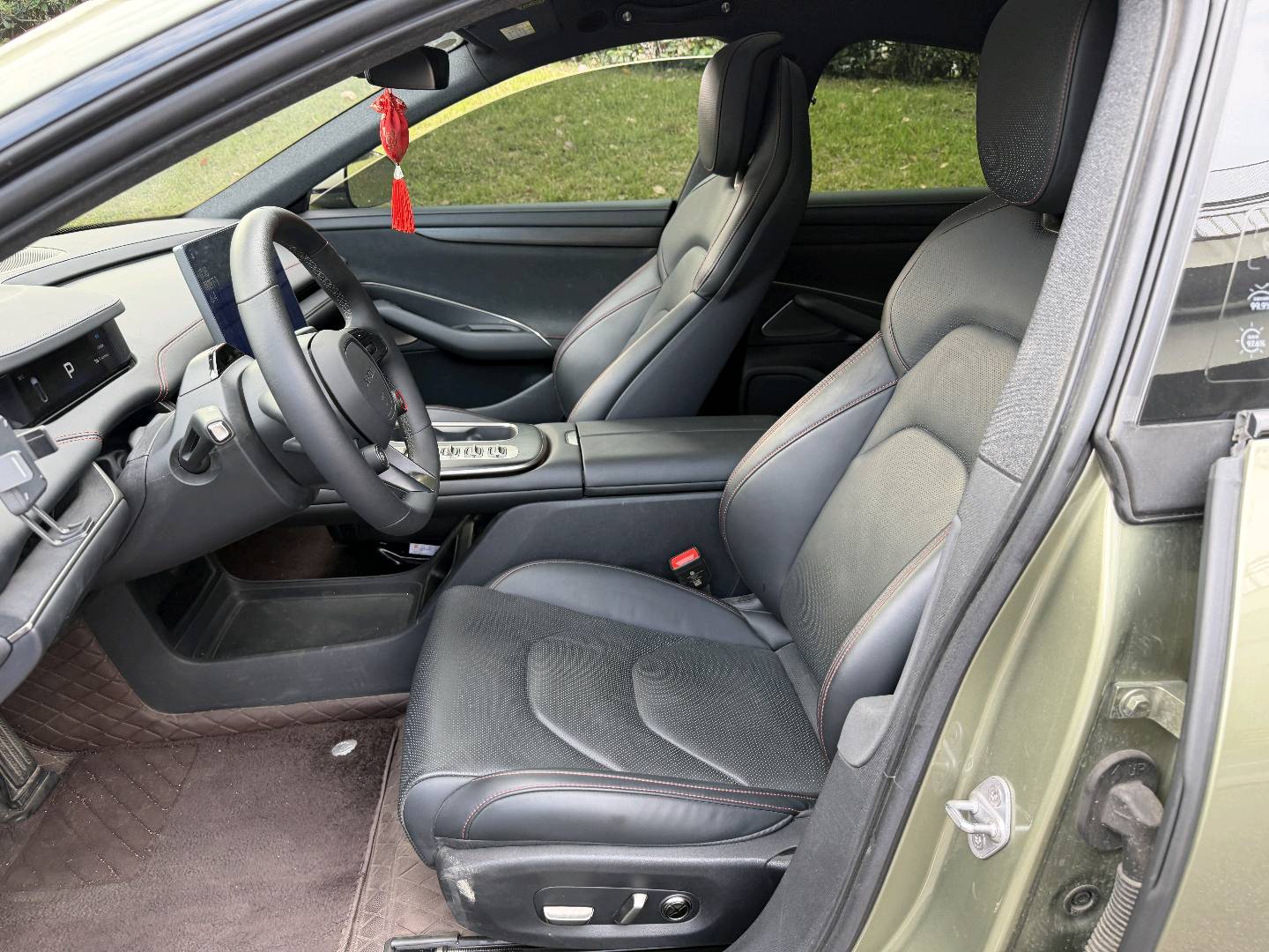 MI SU7 2024 car image #4