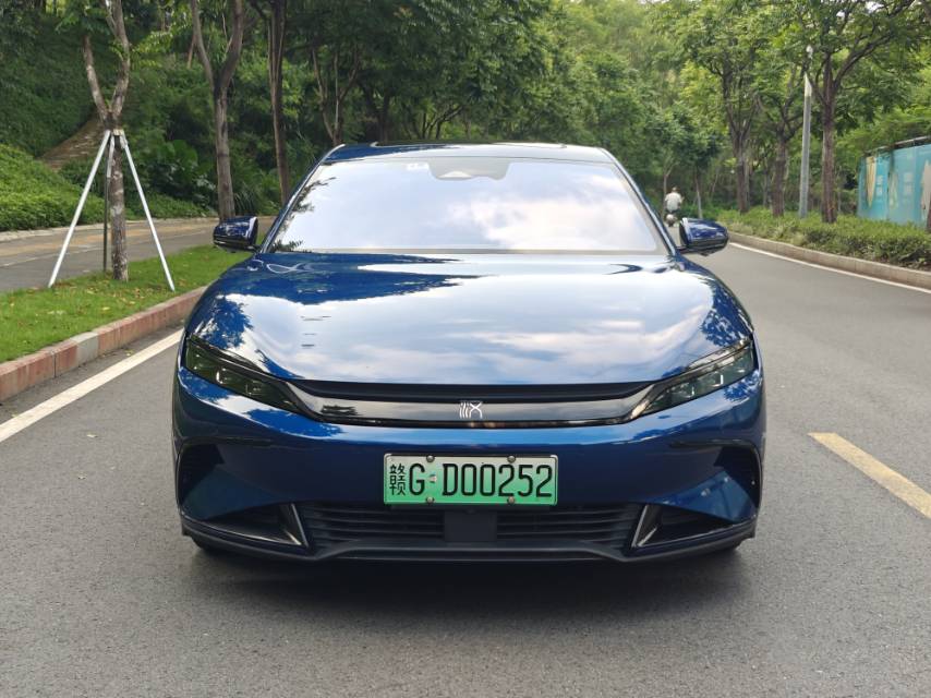 BYD Han 2022 car image #10