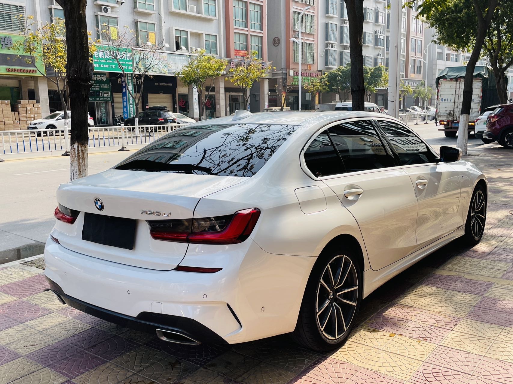 BMW 3 Series 2020 #6 BMW 3 Series 2020 car image #6