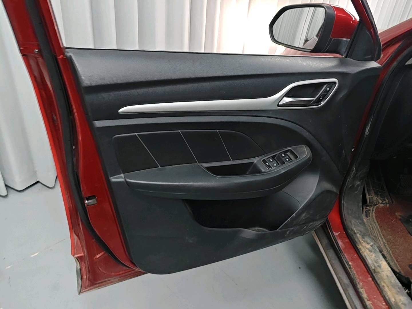 MG ZS 2019 car image #6