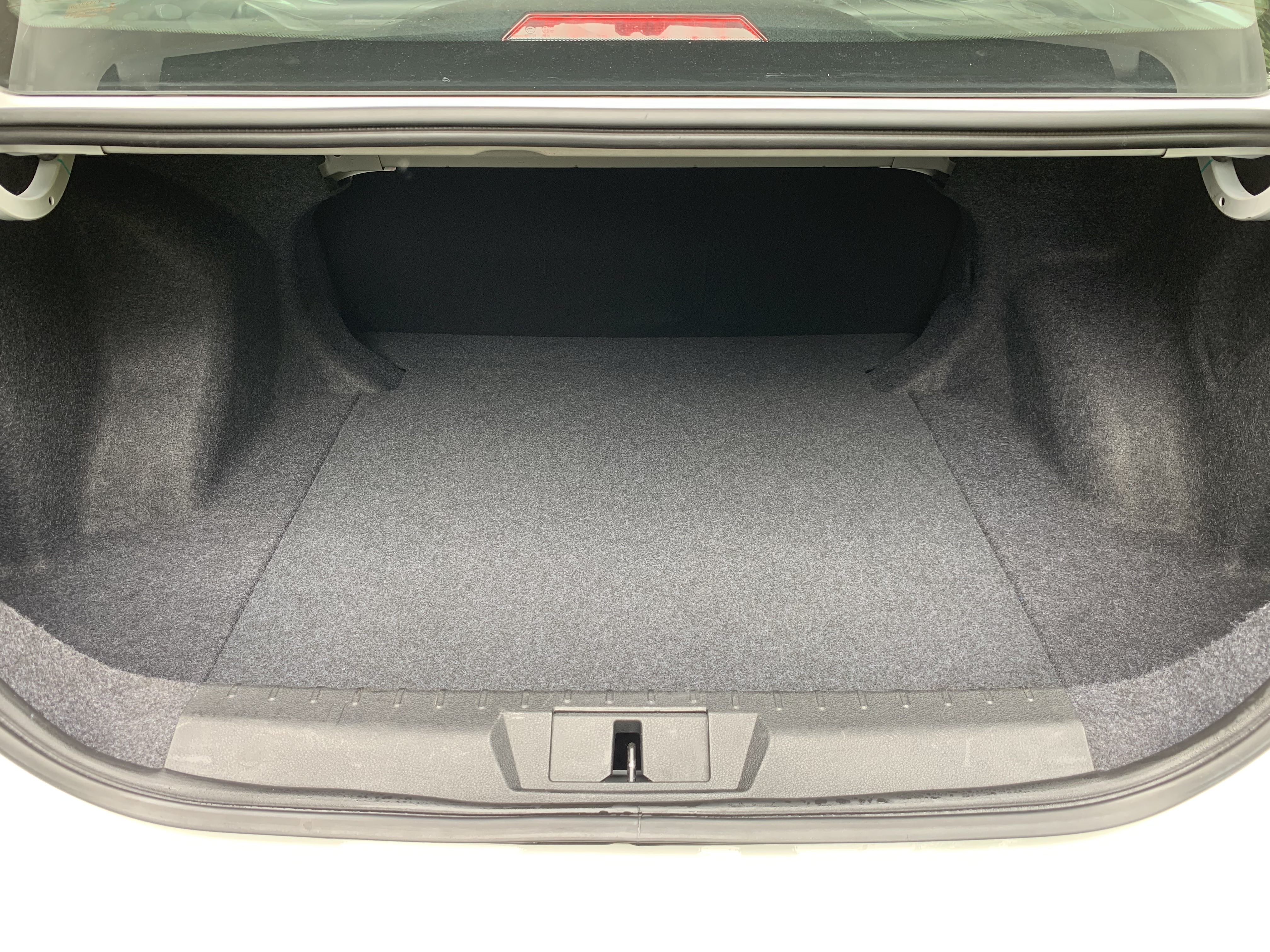 GEELY Emgrand 2019 #11 GEELY Emgrand 2019 car image #11