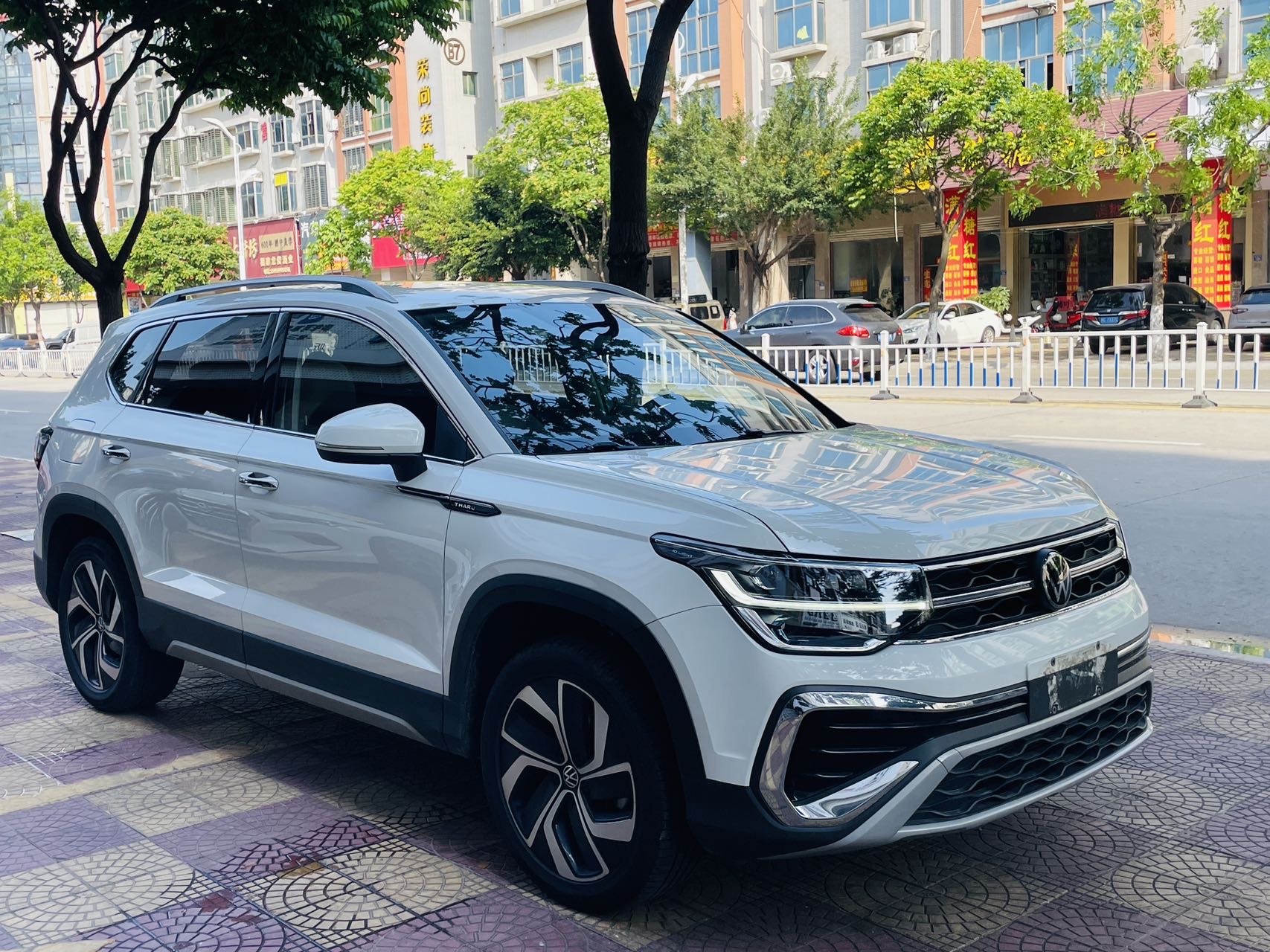 Volkswagen Tharu 2023 car image #5