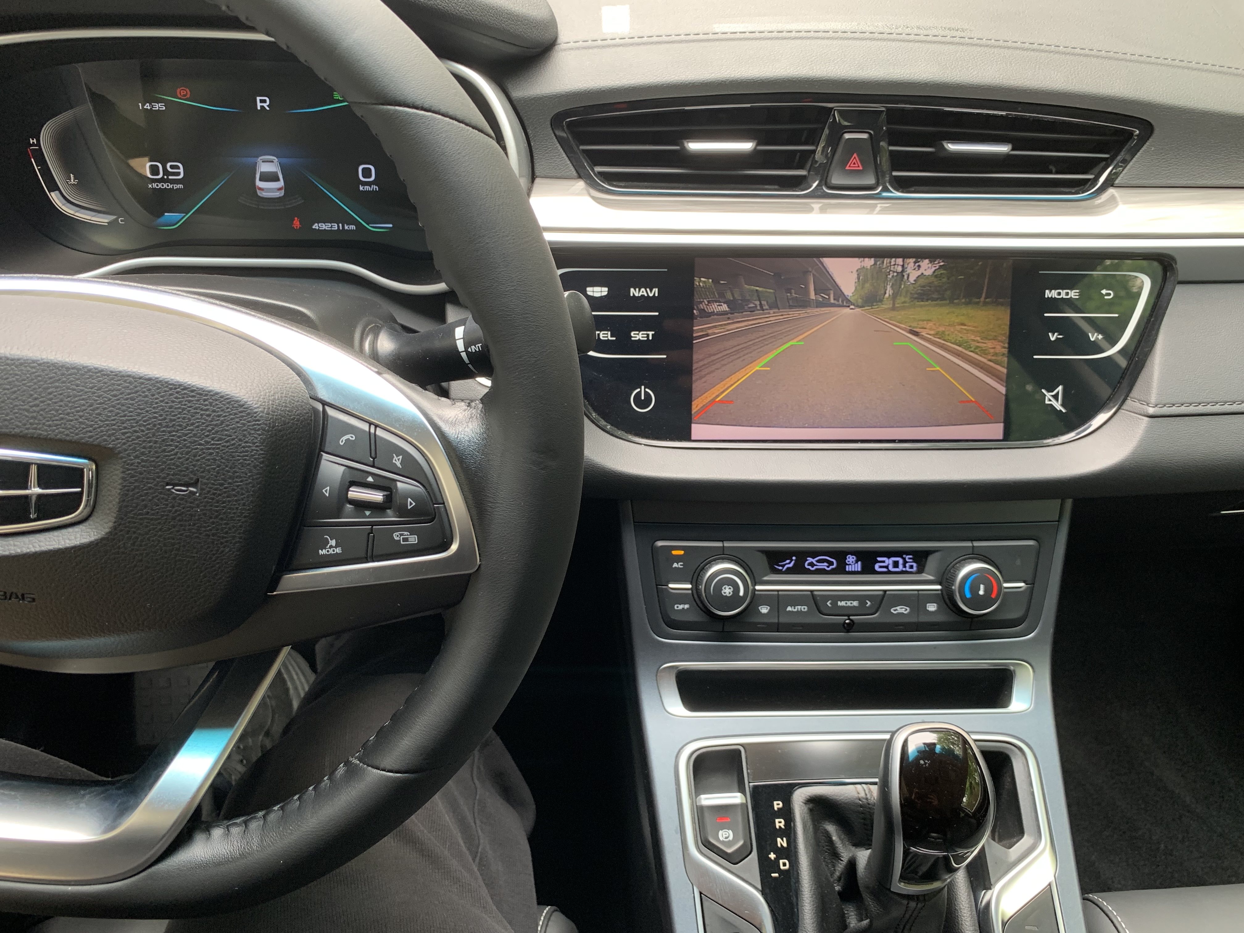 GEELY Emgrand 2019 #20 GEELY Emgrand 2019 car image #20
