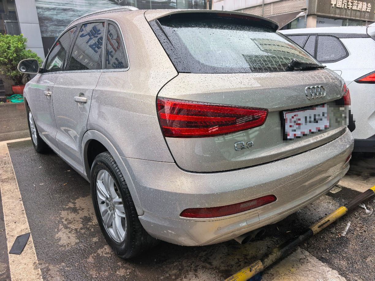 Audi Q3 2015 #5 Audi Q3 2015 car image #5