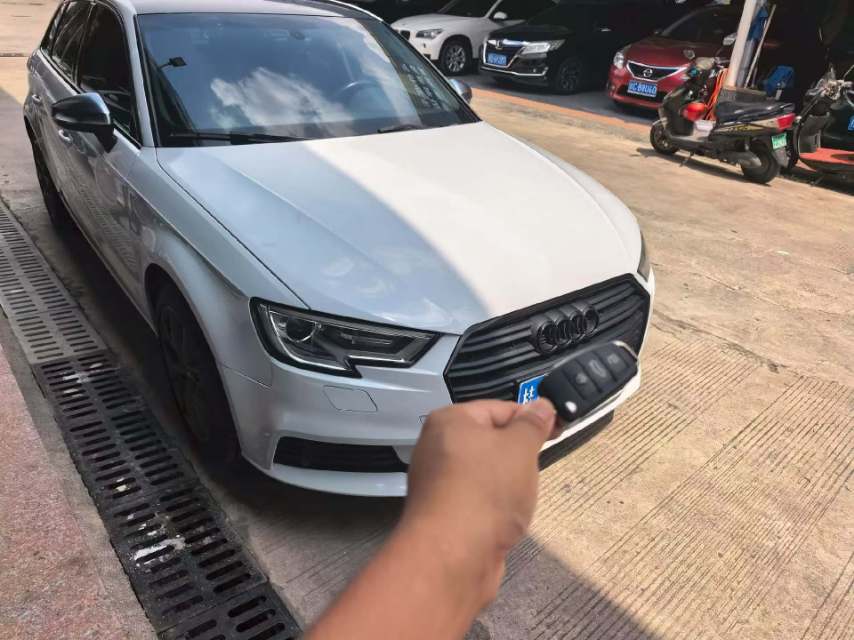 Audi A3 2017 car image #4