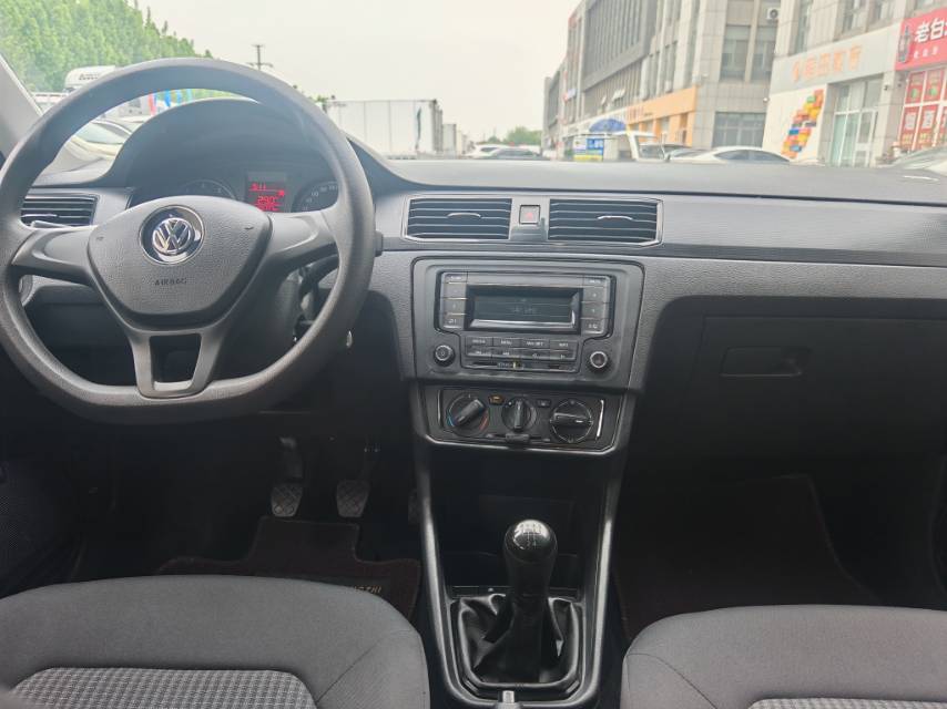 Volkswagen Santana 2019 car image #8