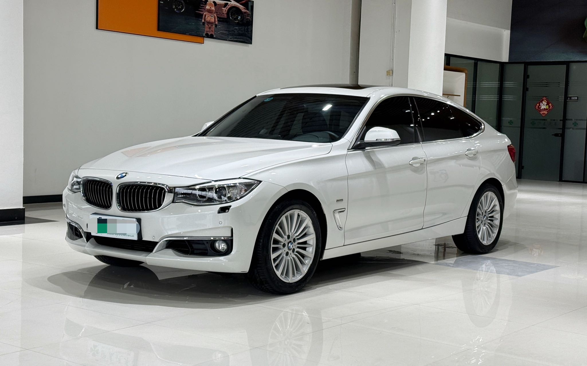 BMW 3 Series GT 2015 #2 BMW 3 Series GT 2015 car image #2
