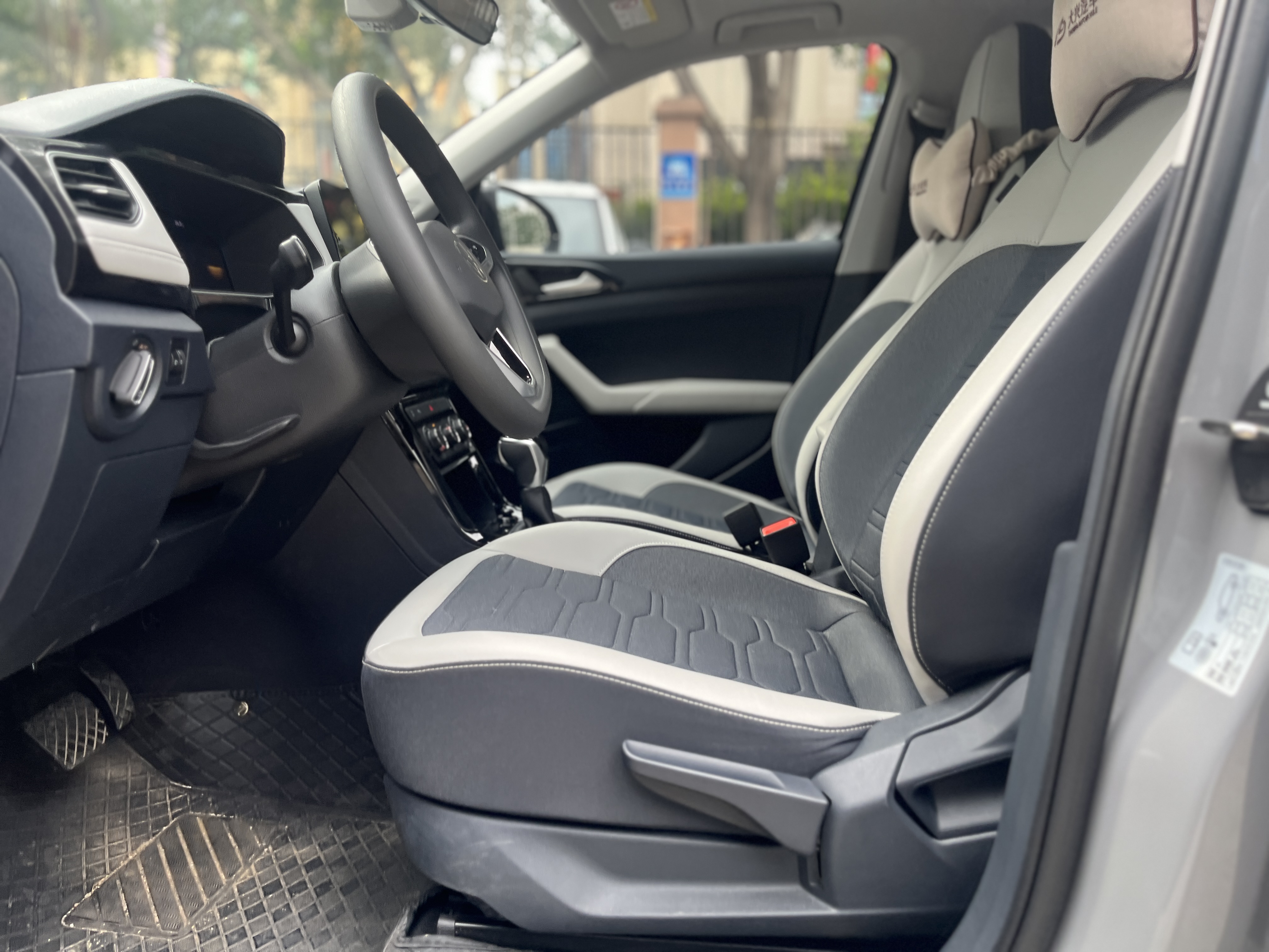 Volkswagen Tharu 2025 #6 Volkswagen Tharu 2025 immagine di auto #6