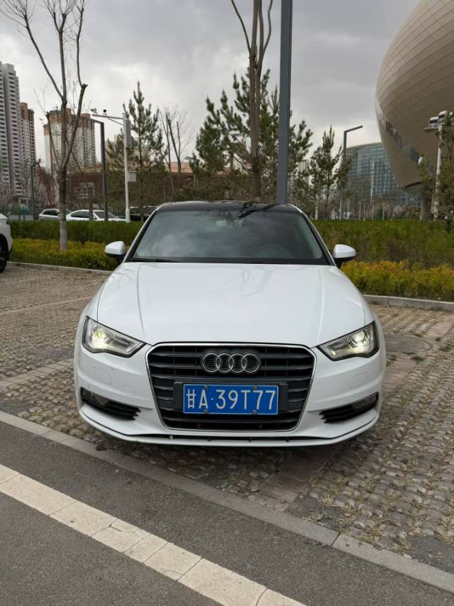 Audi A3 2015 car image #4
