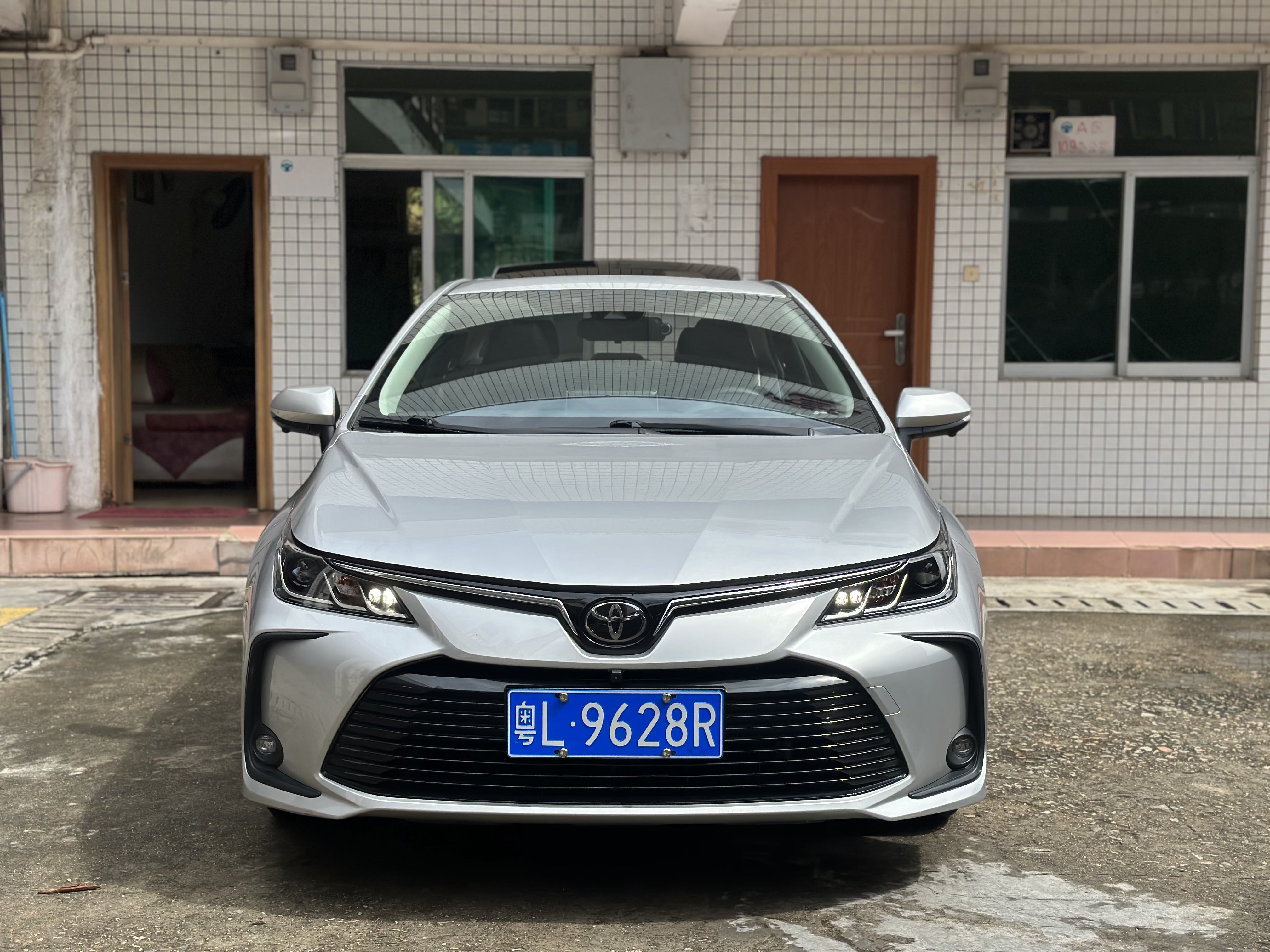 Toyota Corolla 2020 immagine di auto #4