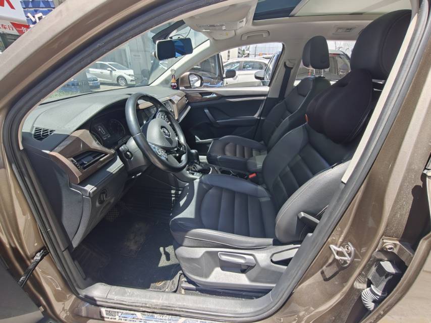 Volkswagen Tharu 2019 #6 Volkswagen Tharu 2019 car image #6
