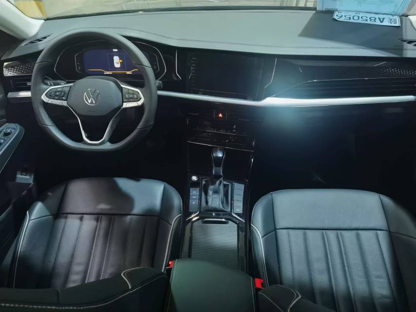 Volkswagen Tharu 2020 car image #8