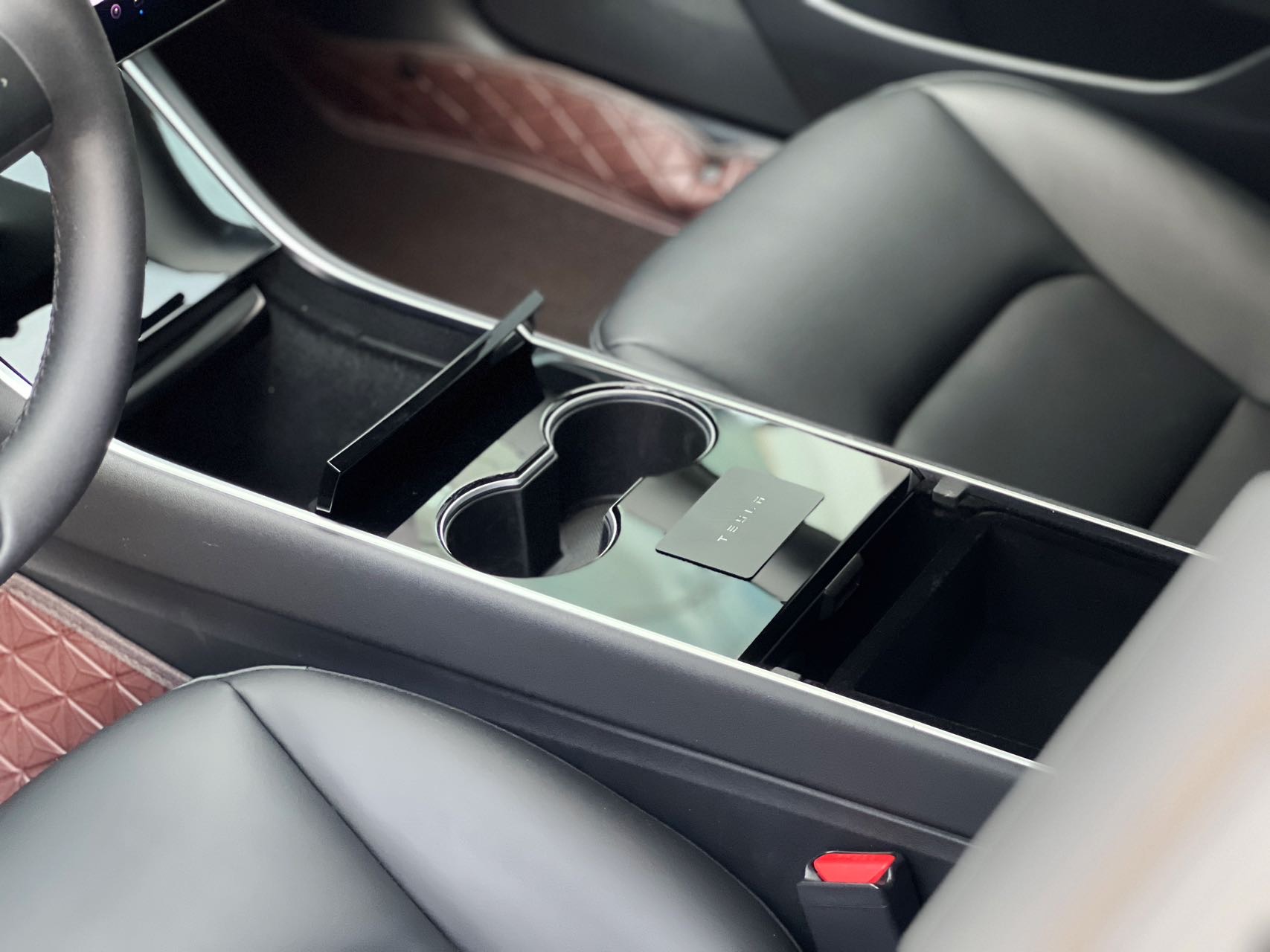 Tesla Model 3 2020 car image #21
