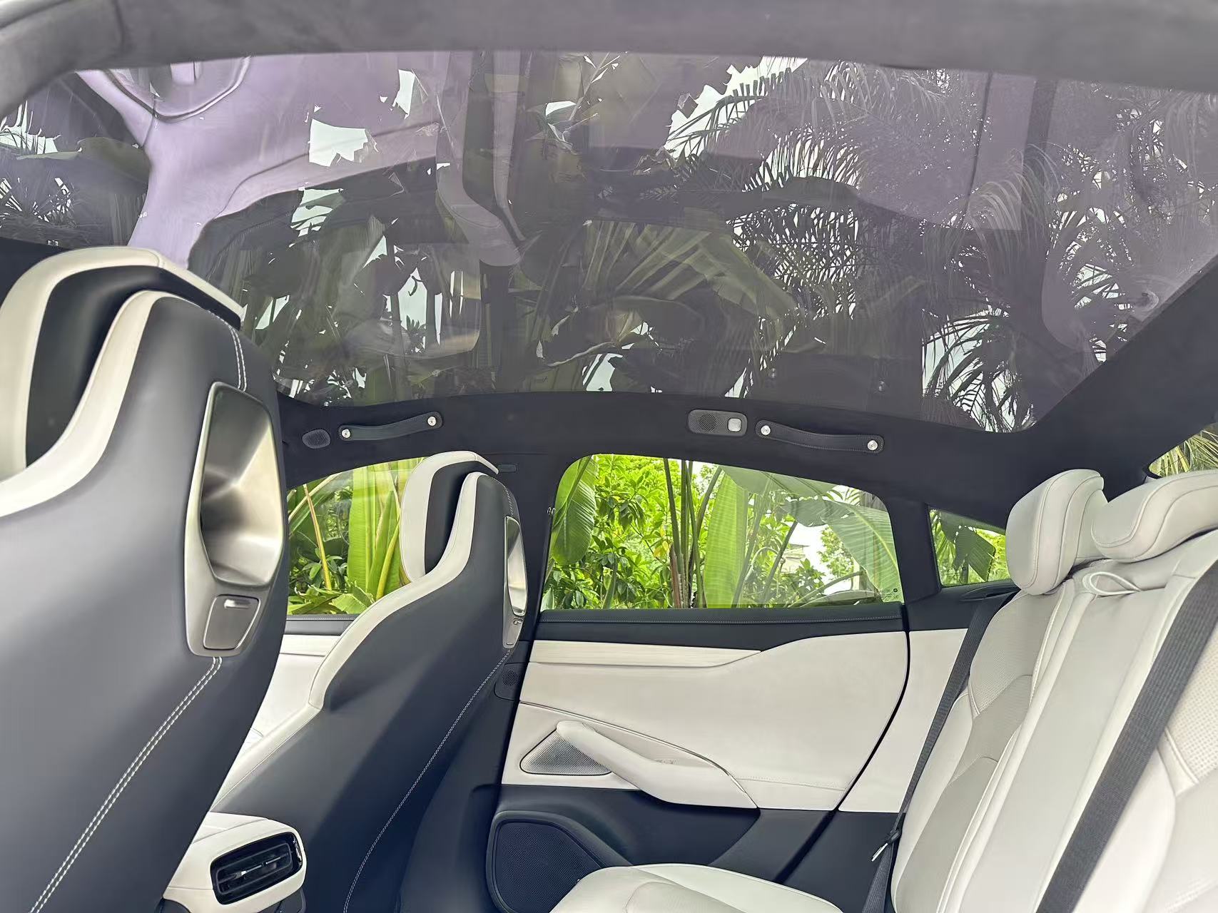 2024 #17 2024 immagine di auto #17