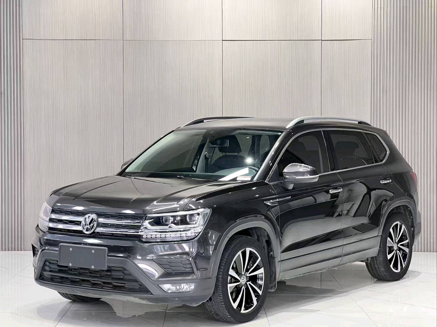Volkswagen Tharu 2019 car image #2