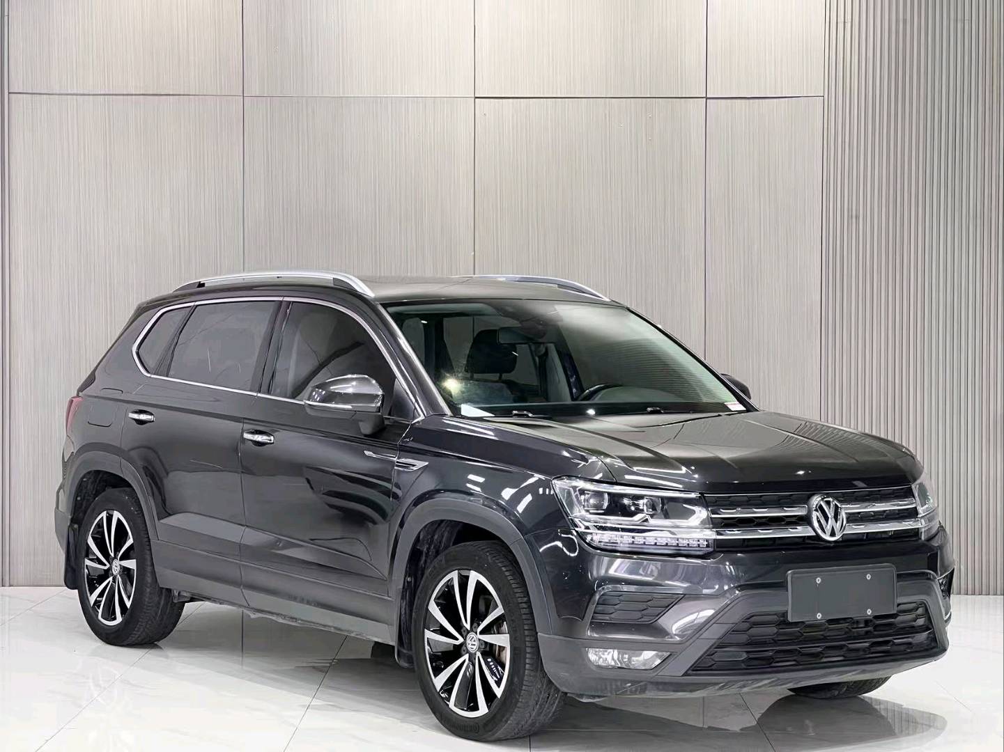 Volkswagen Tharu 2019 car image #8
