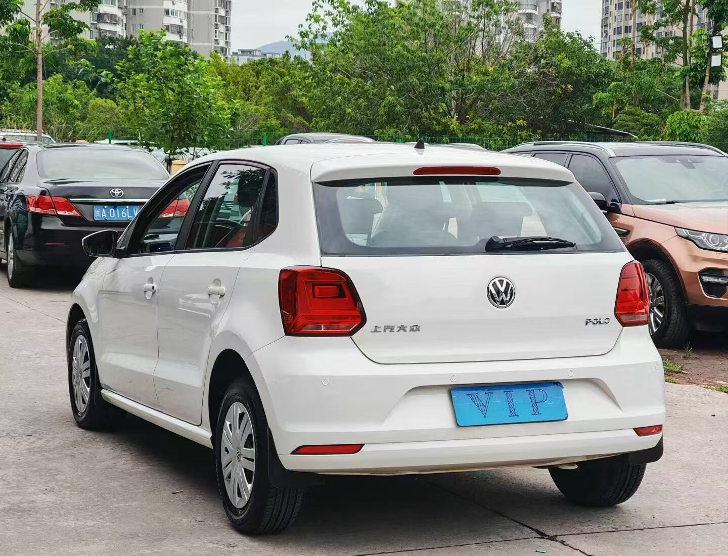 Volkswagen Polo 2017 car image #10