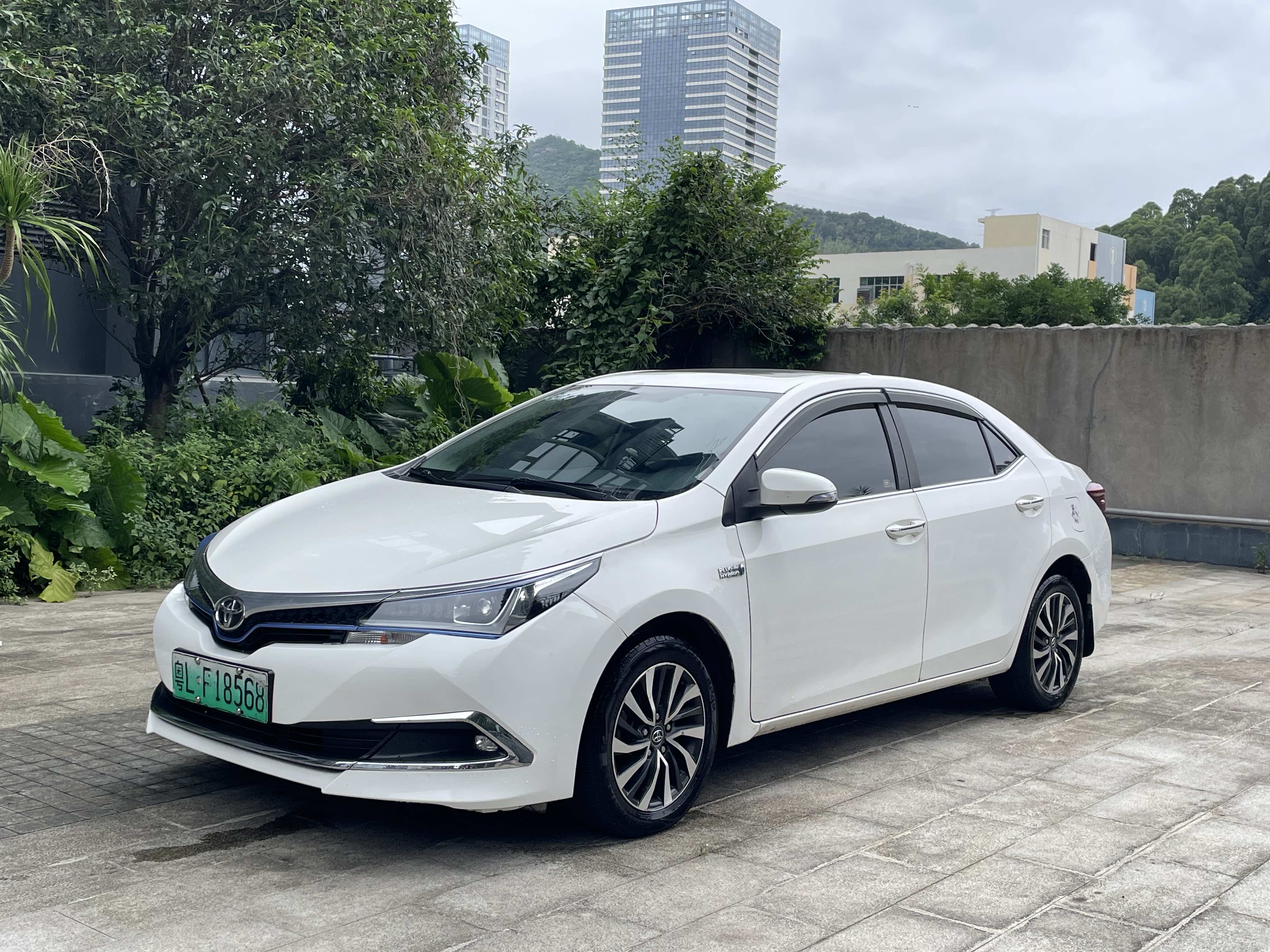 Toyota Corolla Hybird E+ 2020 immagine di auto #2