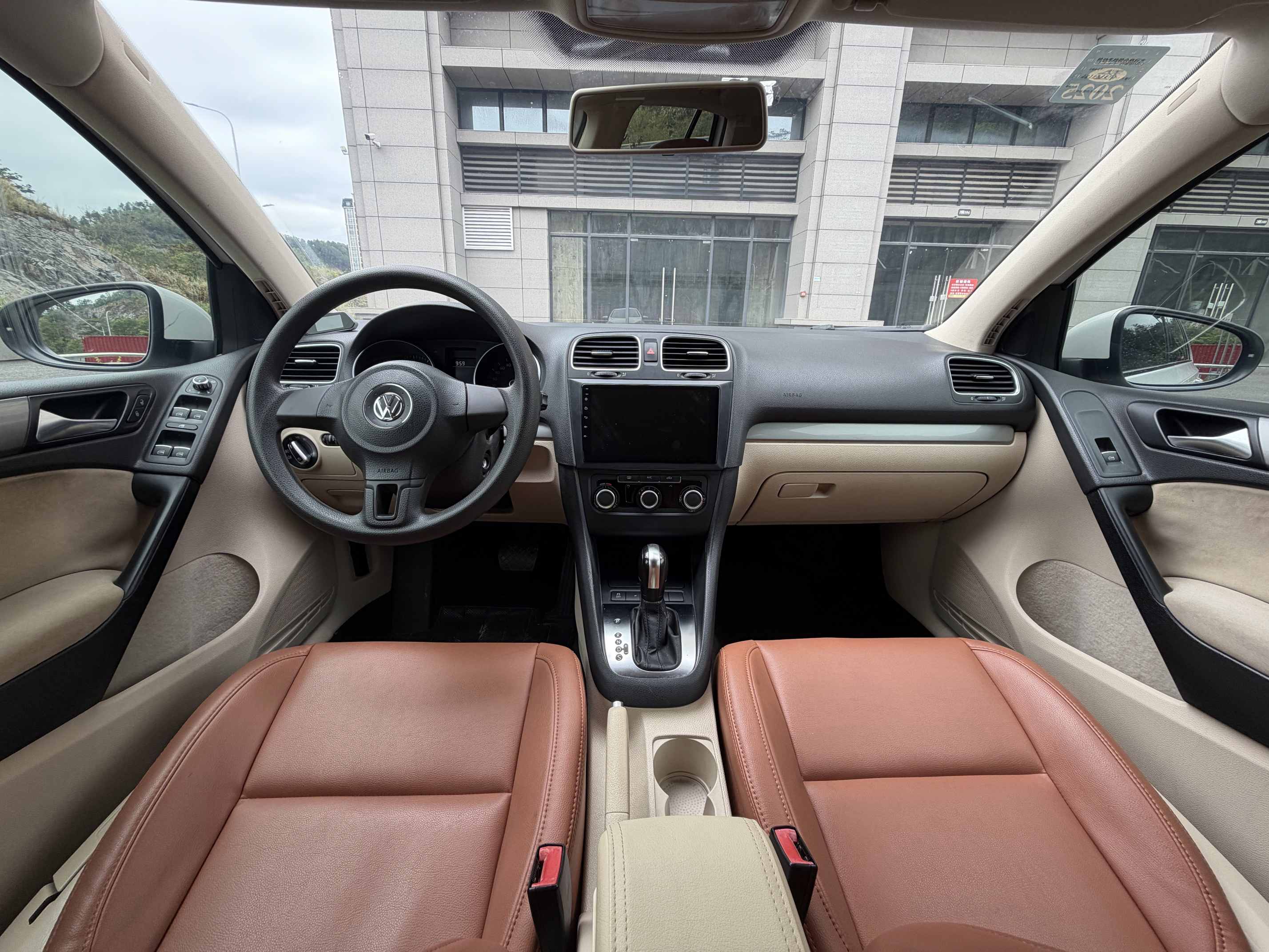 Volkswagen Golf 2013 car image #7