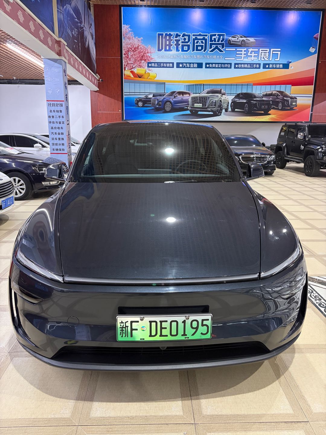 Tesla Model Y 2025 #3 Tesla Model Y 2025 car image #3