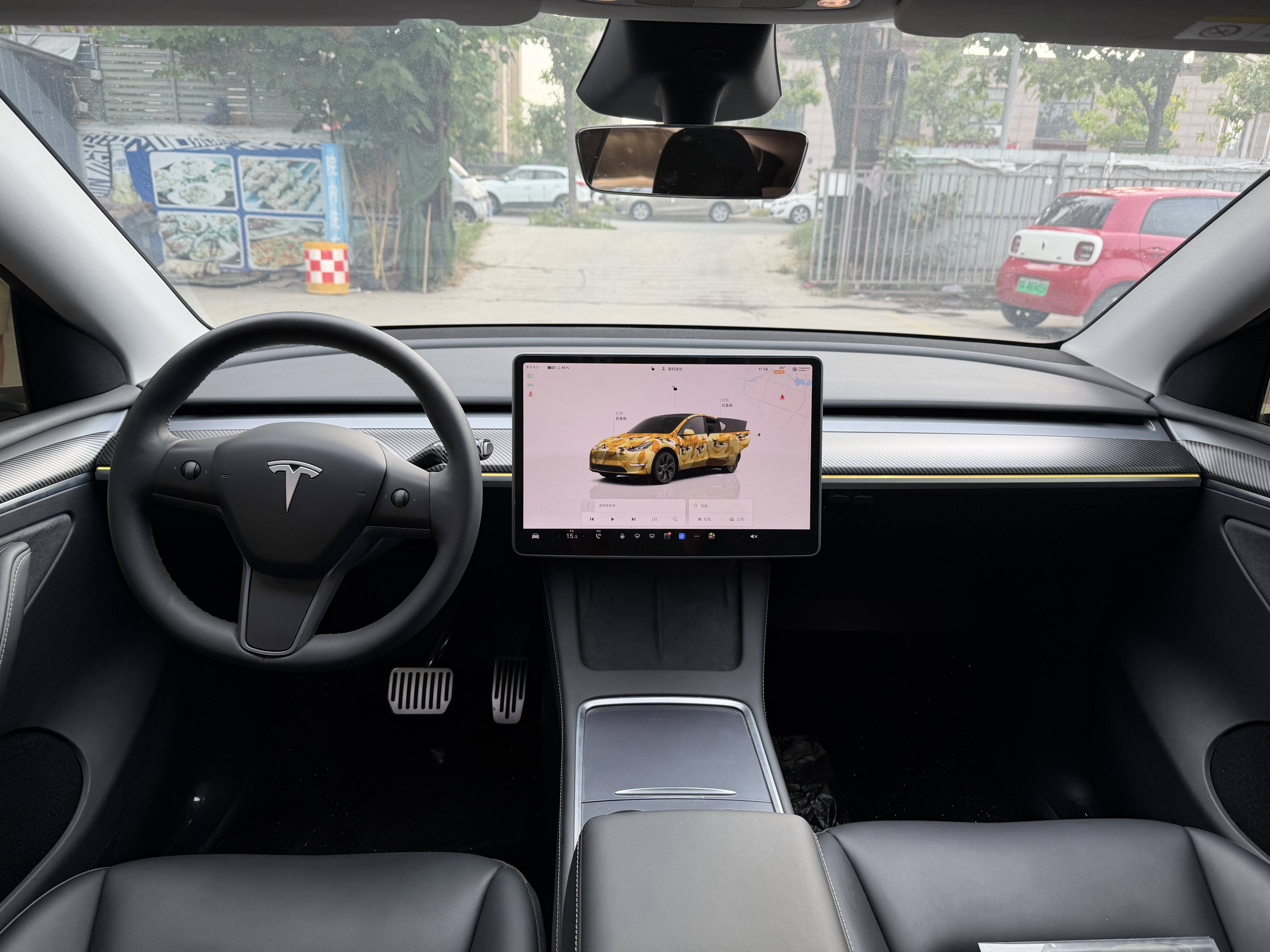 Tesla Model Y 2024 car image #8
