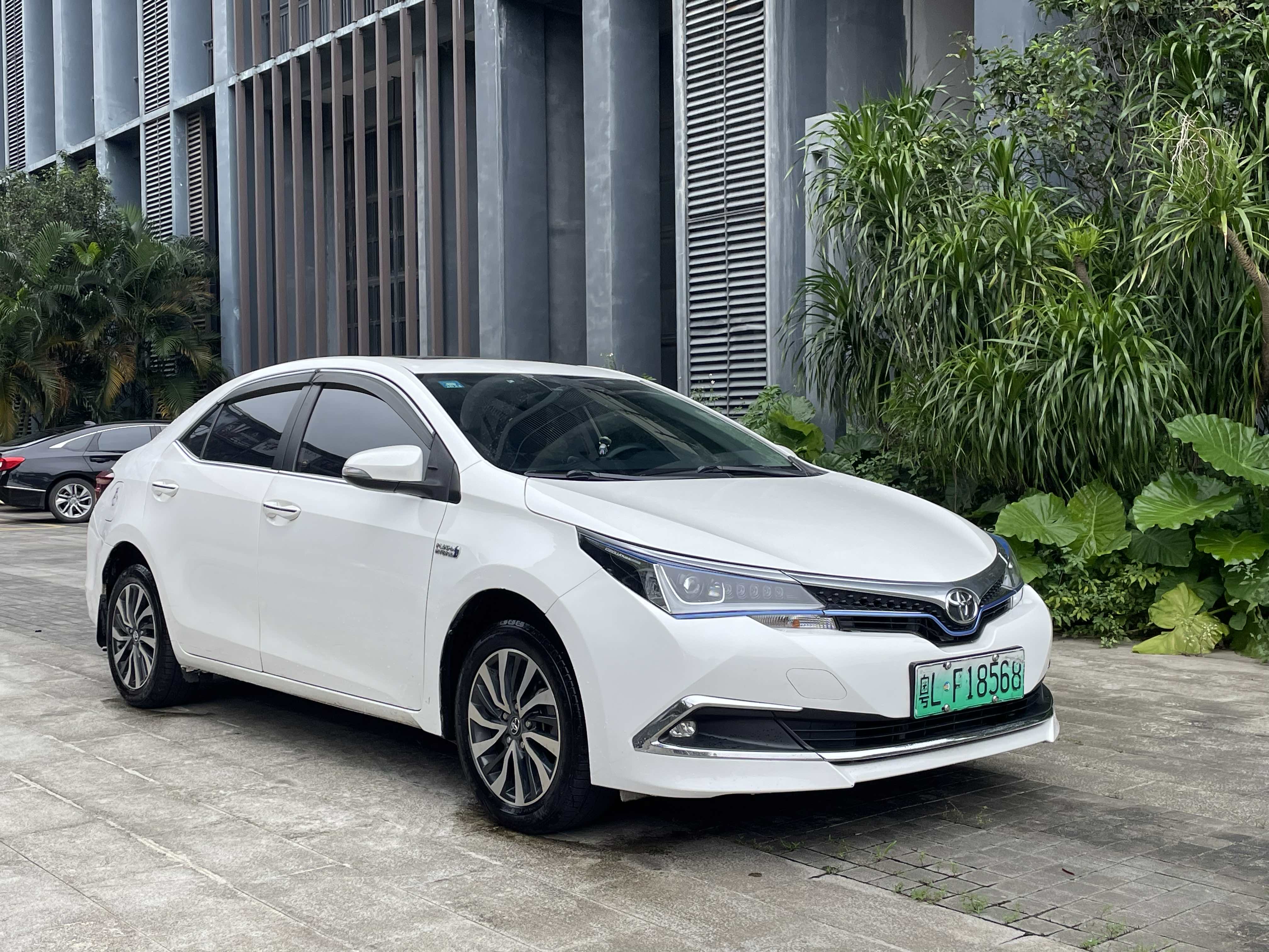 Toyota Corolla Hybird E+ 2020 immagine di auto #5