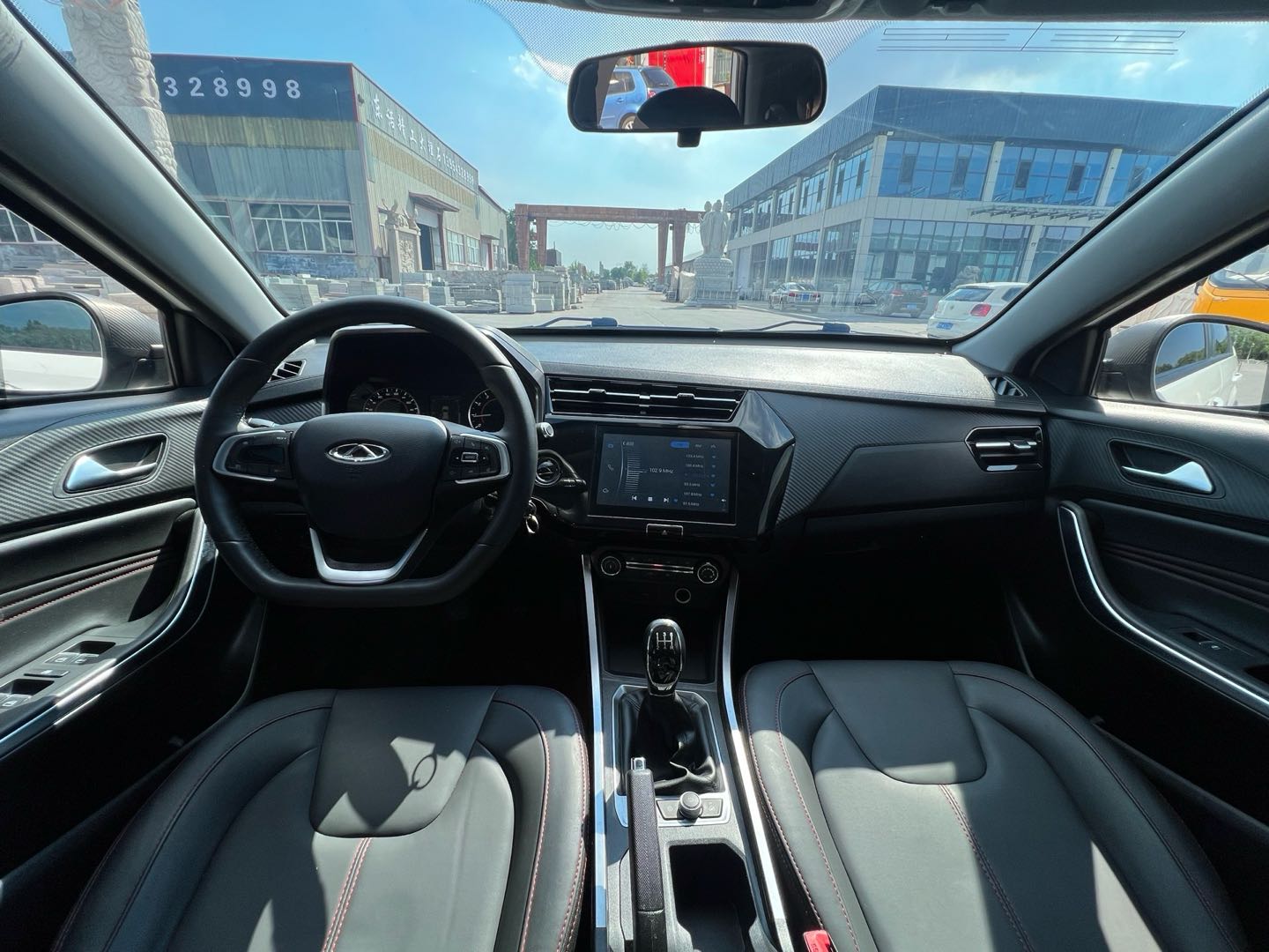 Chery Tiggo 3x 2022 #10 Chery Tiggo 3x 2022 car image #10