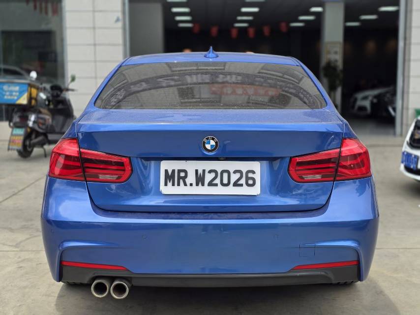 BMW 3 Series 2018 #5 BMW 3 Series 2018 car image #5