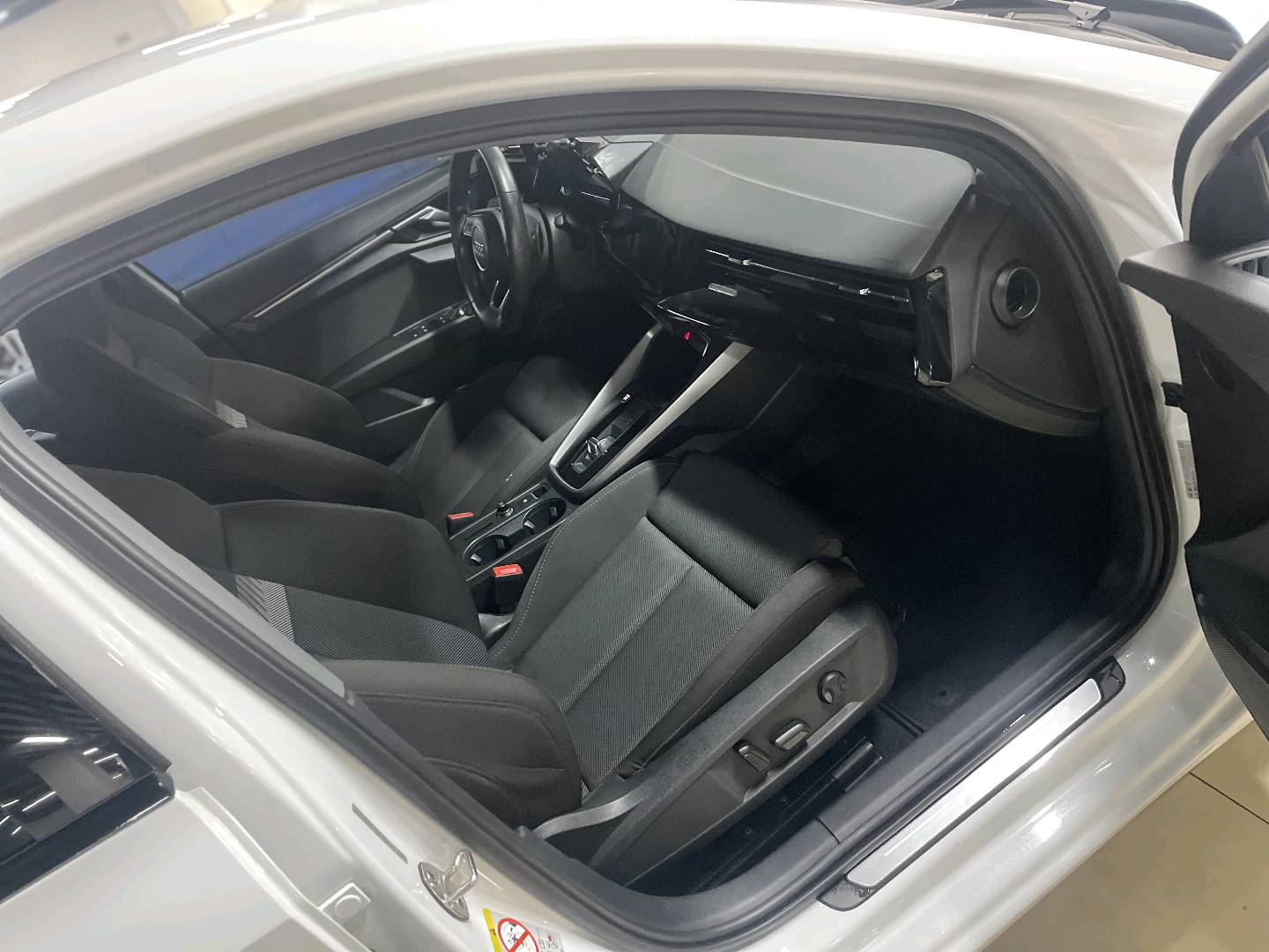 Audi A3 2021 car image #5