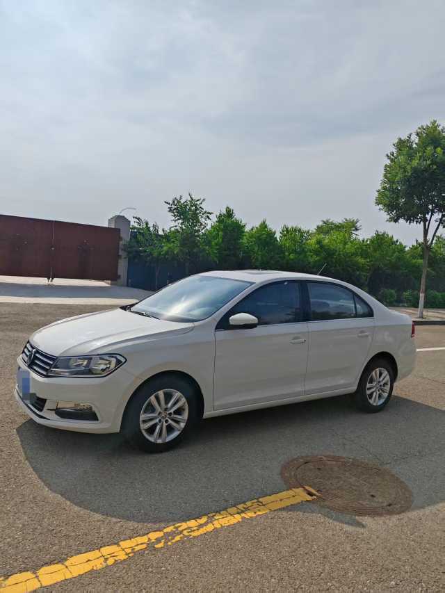 Volkswagen Santana 2018 immagine di auto #2