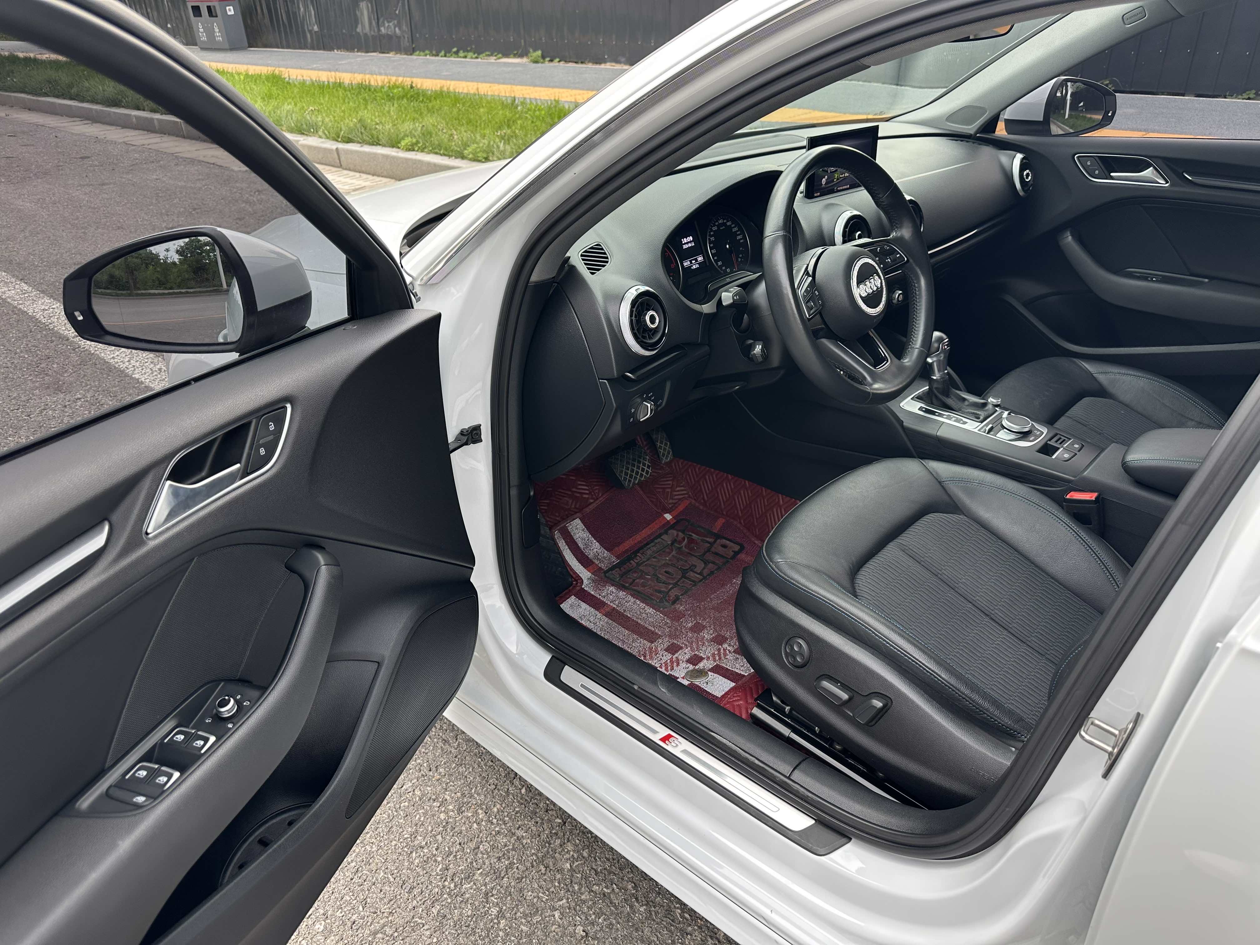 Audi A3 2020 car image #15
