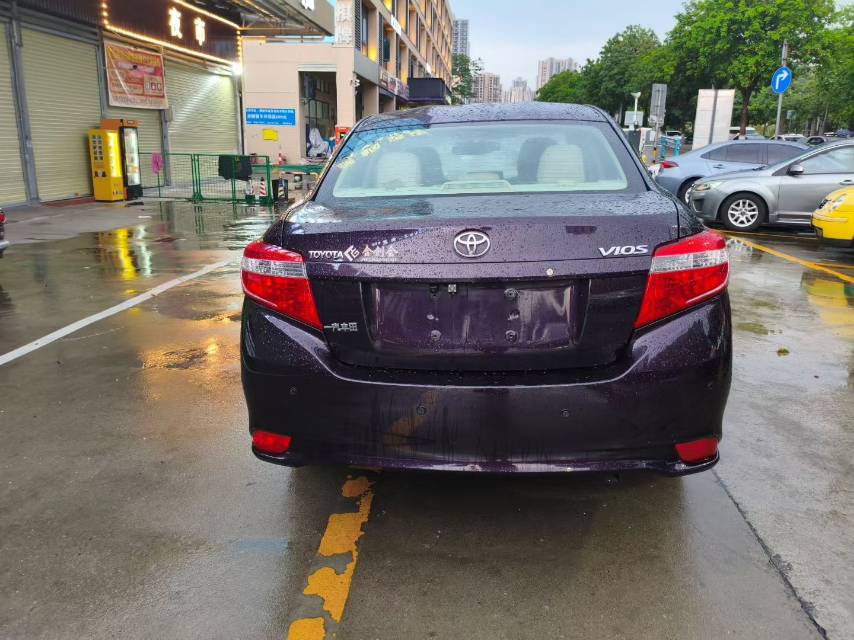 Toyota Vios 2015 car image #9