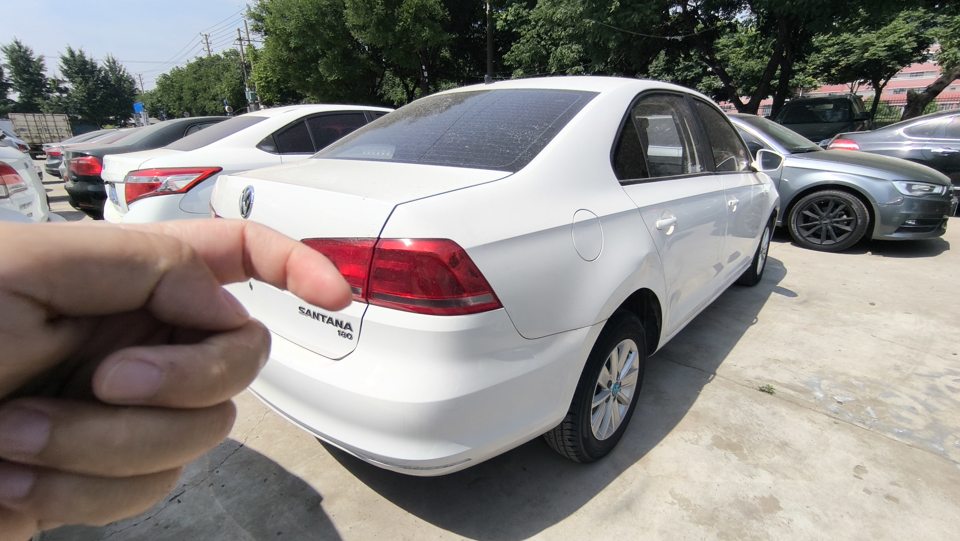 Volkswagen Santana 2016 #8 Volkswagen Santana 2016 car image #8