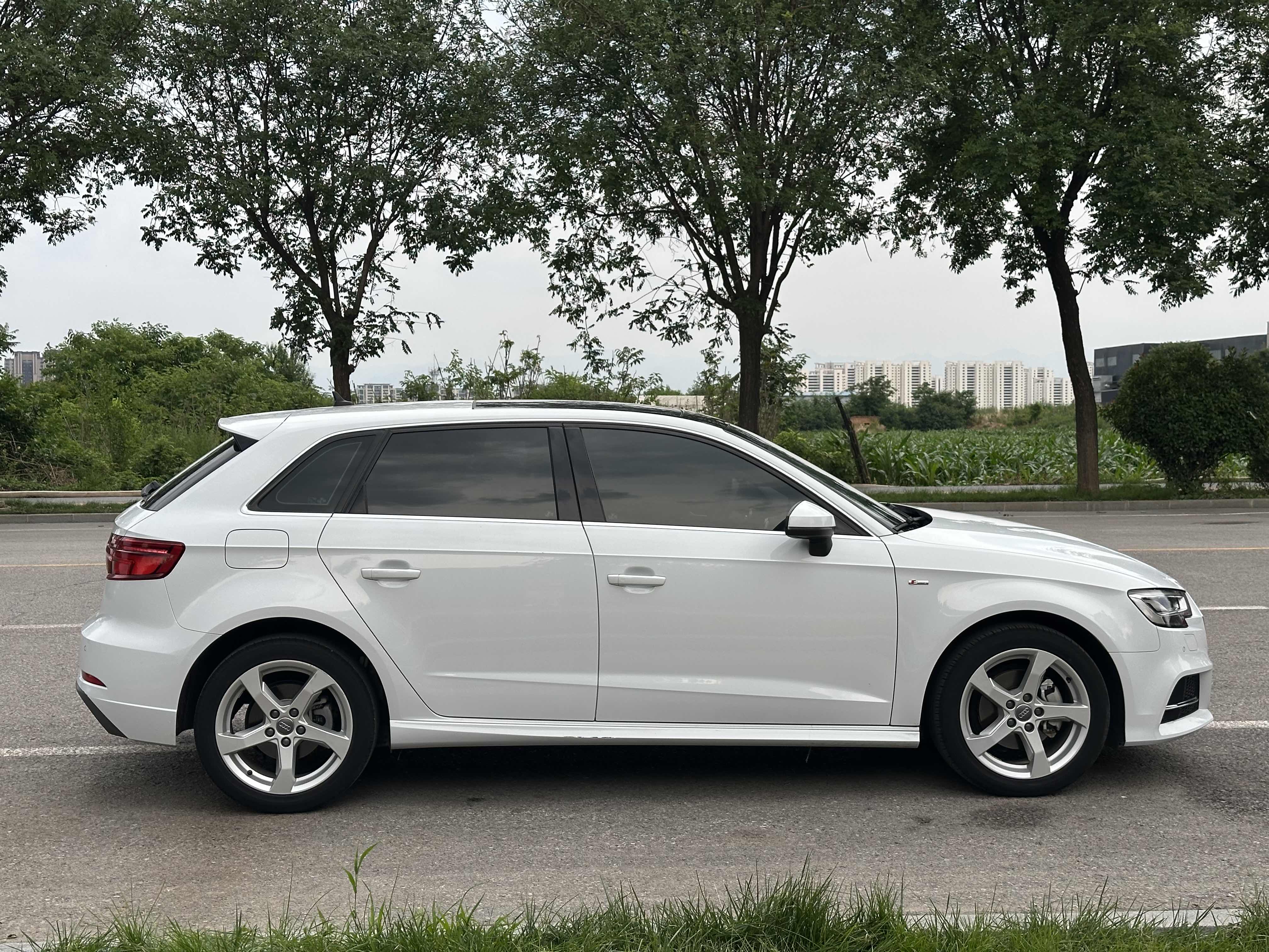 Audi A3 2020 car image #7