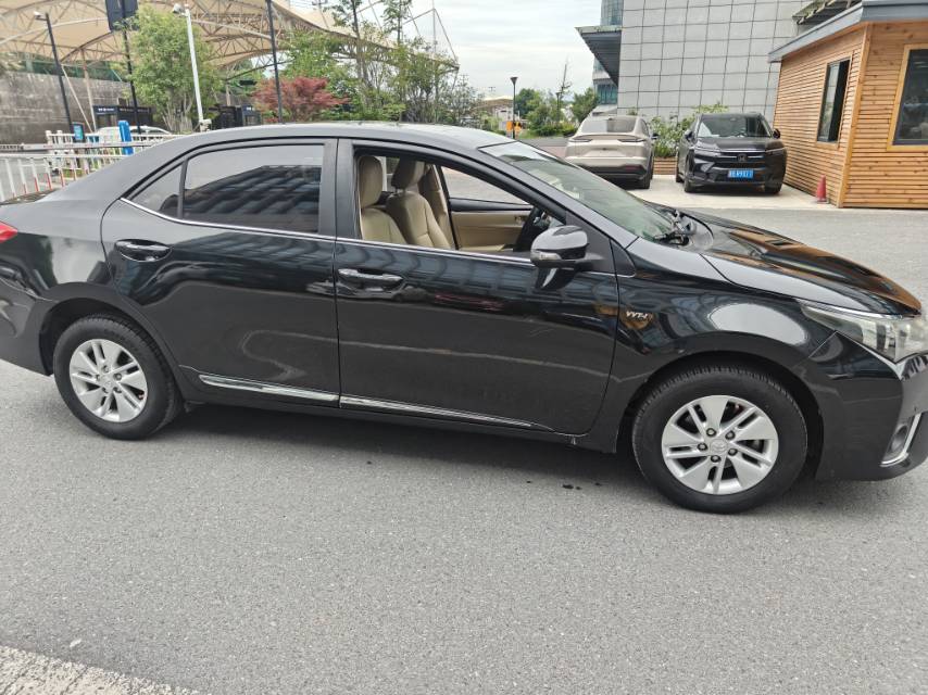 Toyota Corolla 2014 #9 Toyota Corolla 2014 car image #9