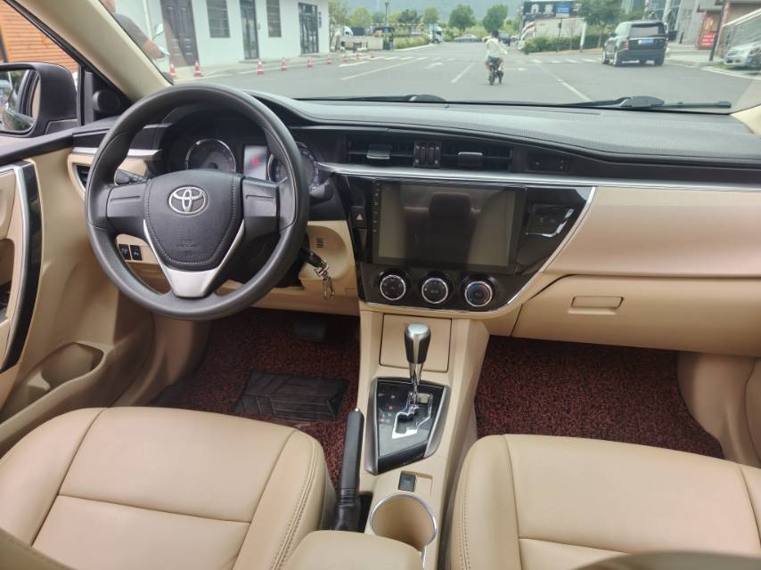 Toyota Corolla 2014 #6 Toyota Corolla 2014 car image #6