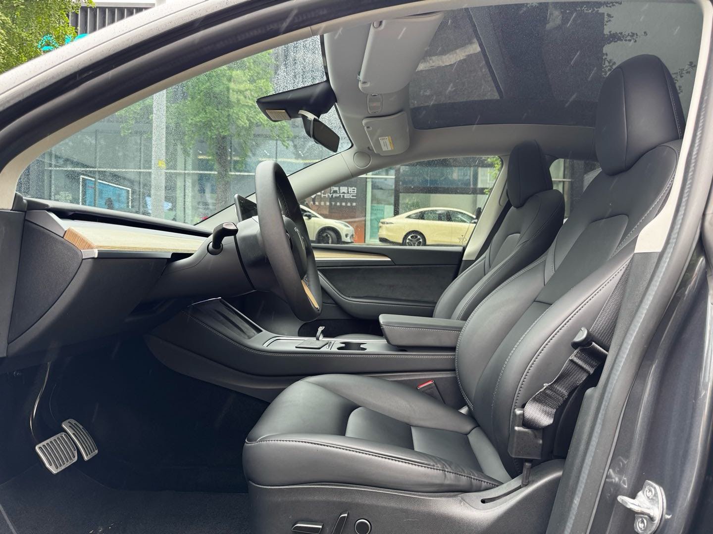 Tesla Model Y 2022 #7 Tesla Model Y 2022 car image #7