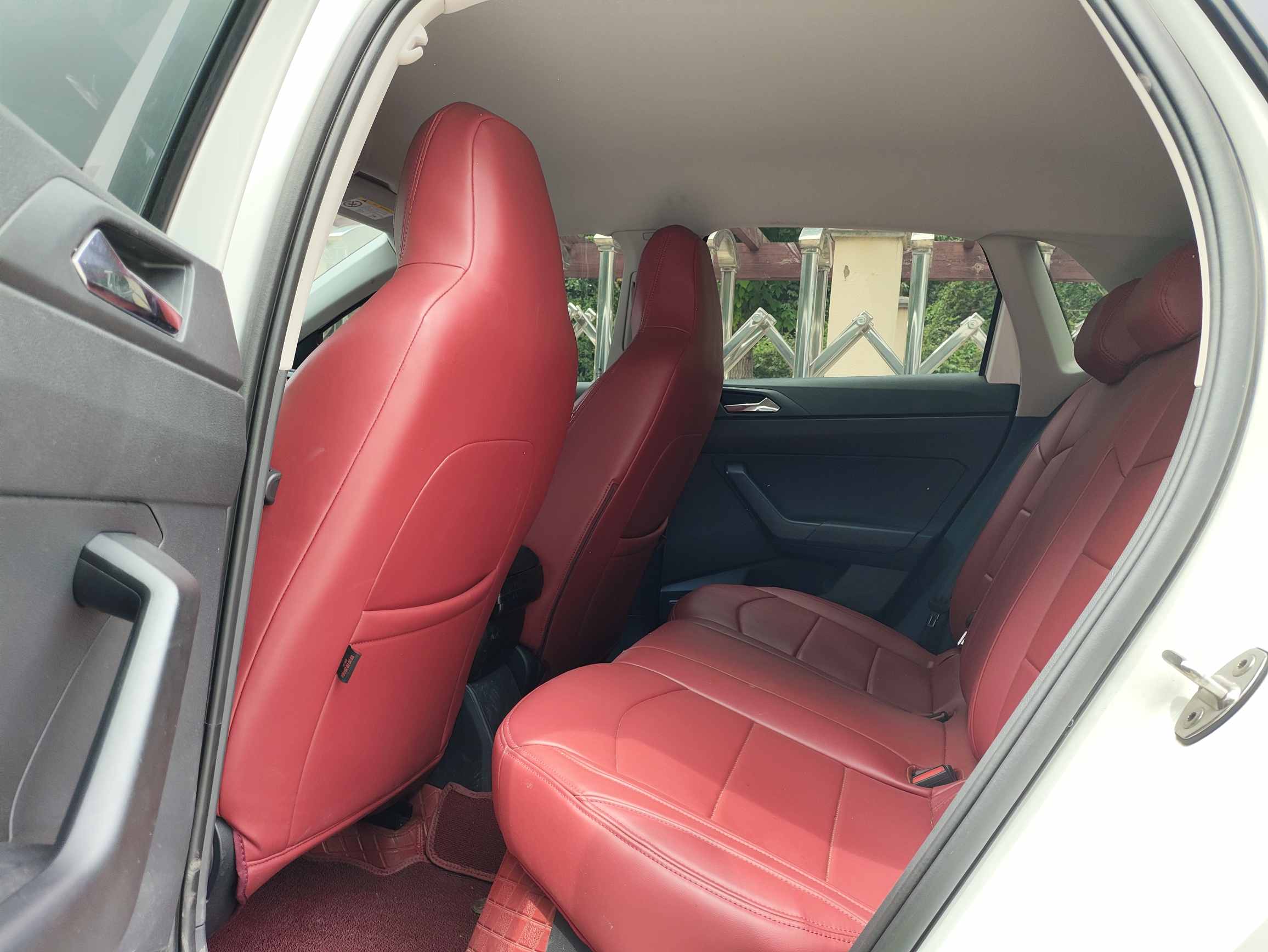Volkswagen Polo 2023 car image #7
