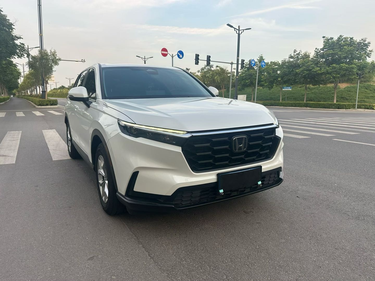2023 immagine di auto #5