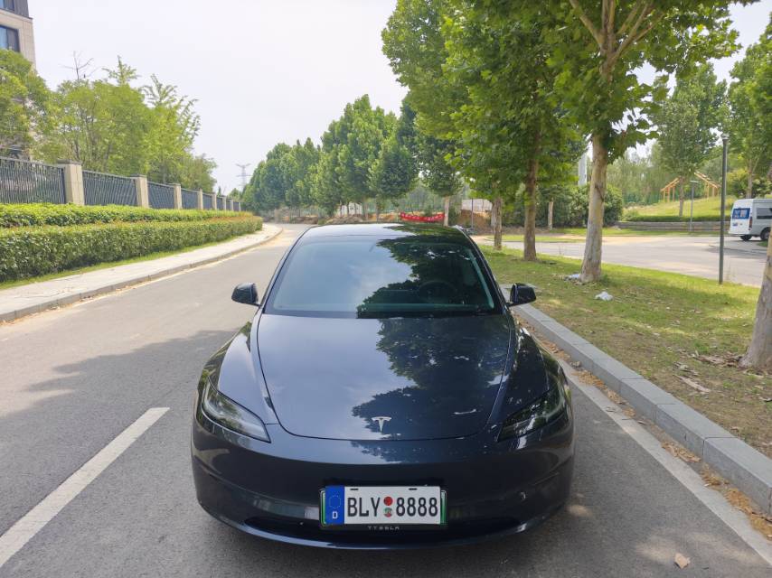 2024 car image #5