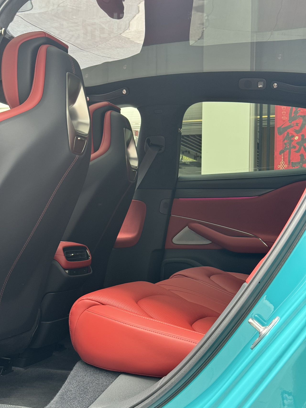 2025 car image #8